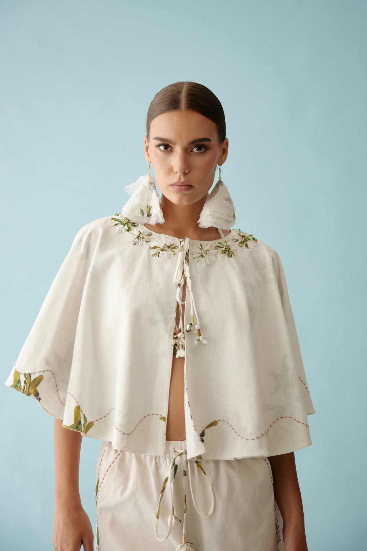 Cream Fabric Ribbon Reversible Cape