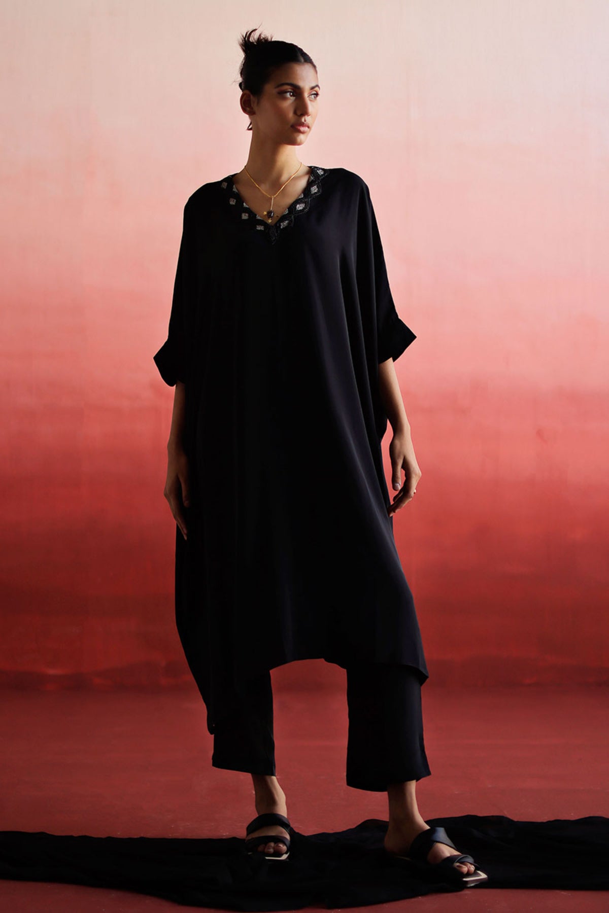 Black V Embroidered Long Kaftan Set