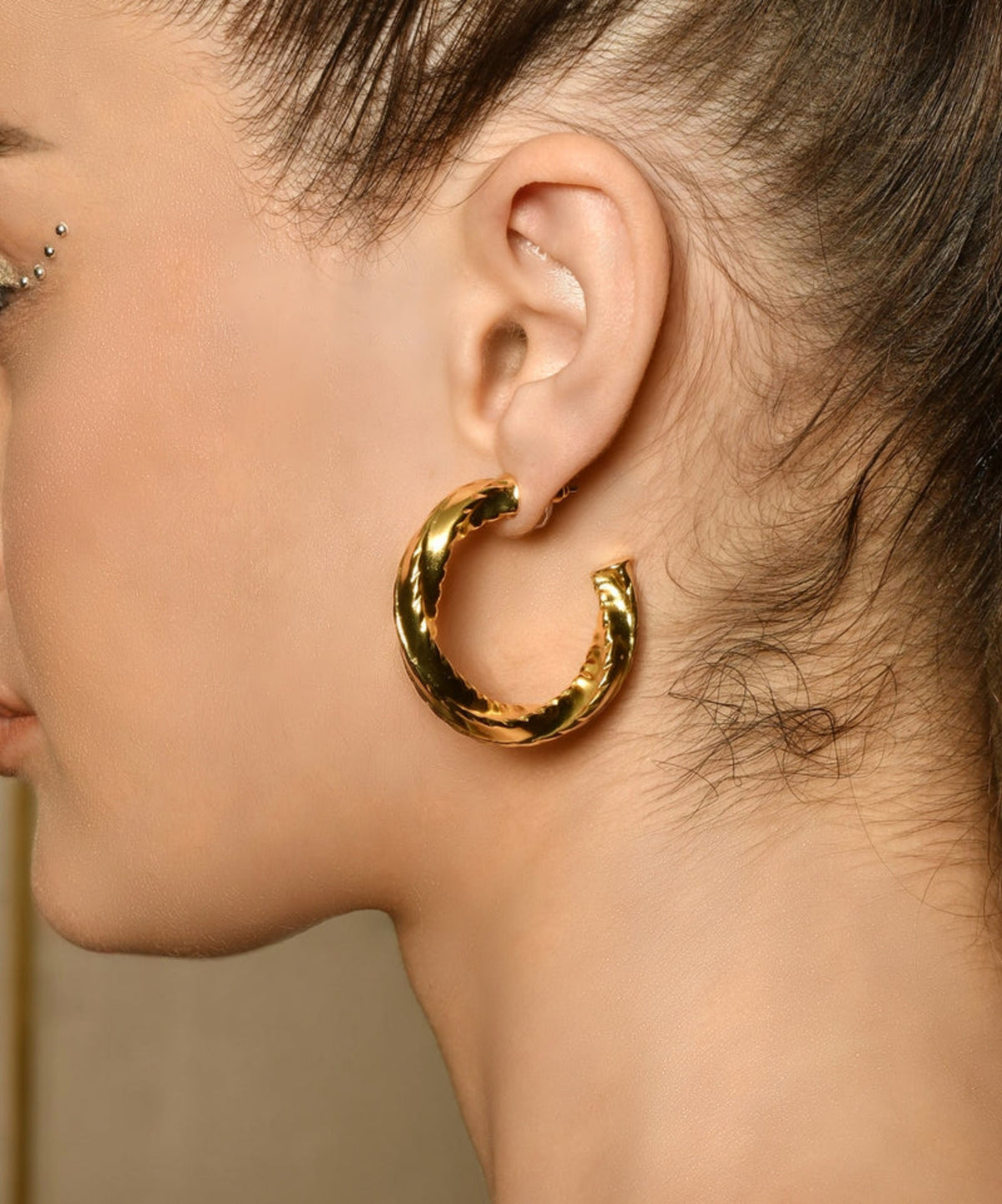 Oro Texture Hoops