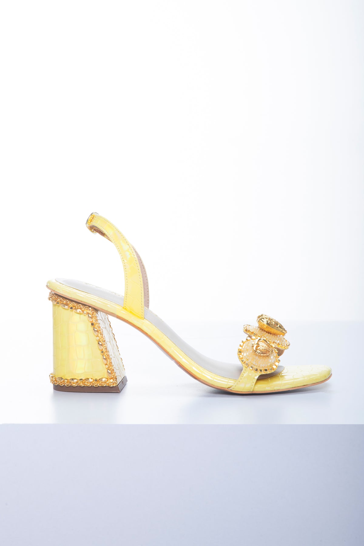 Le Macaron : Lemon Yellow Block Heels