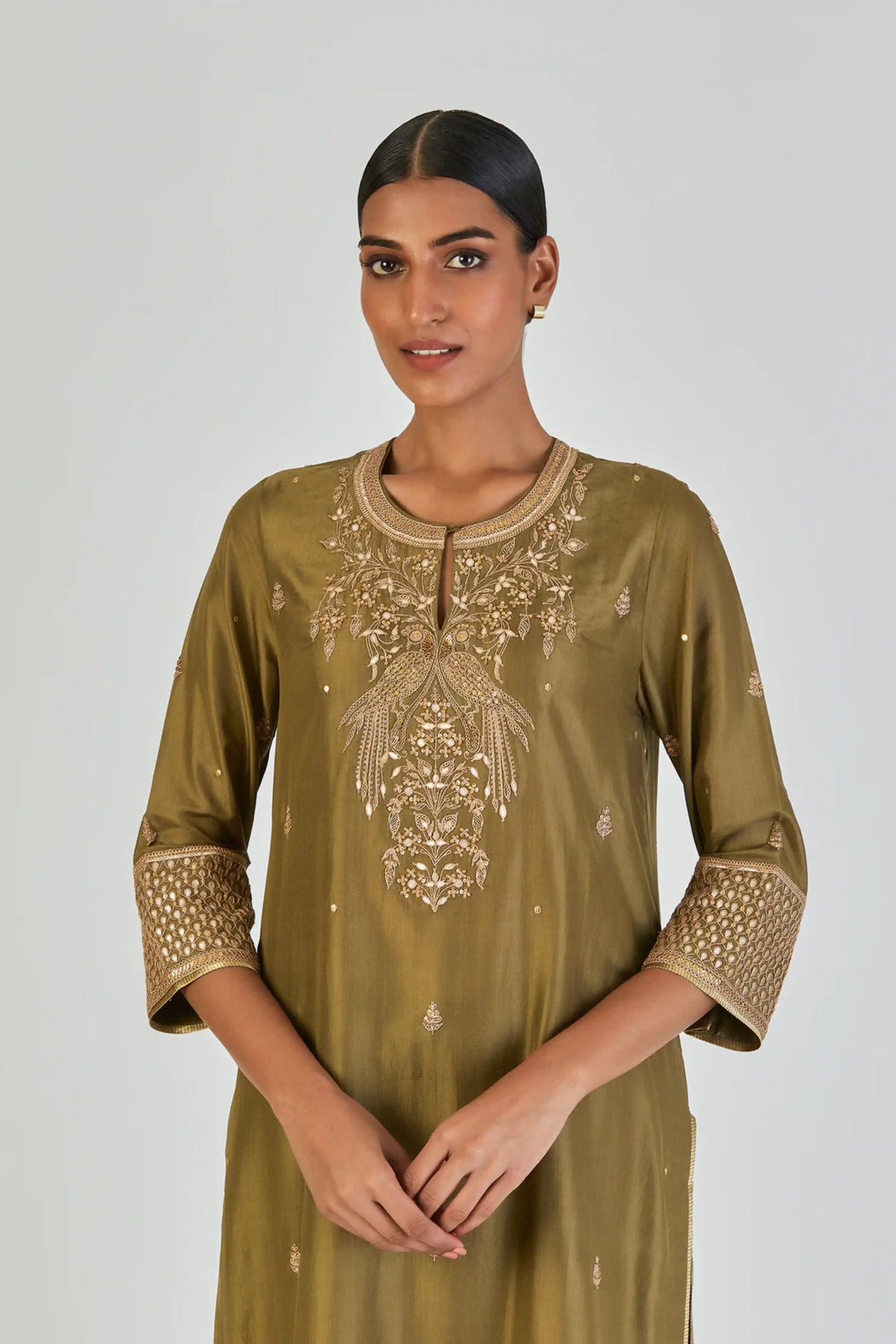 Nida Kurta And Pant