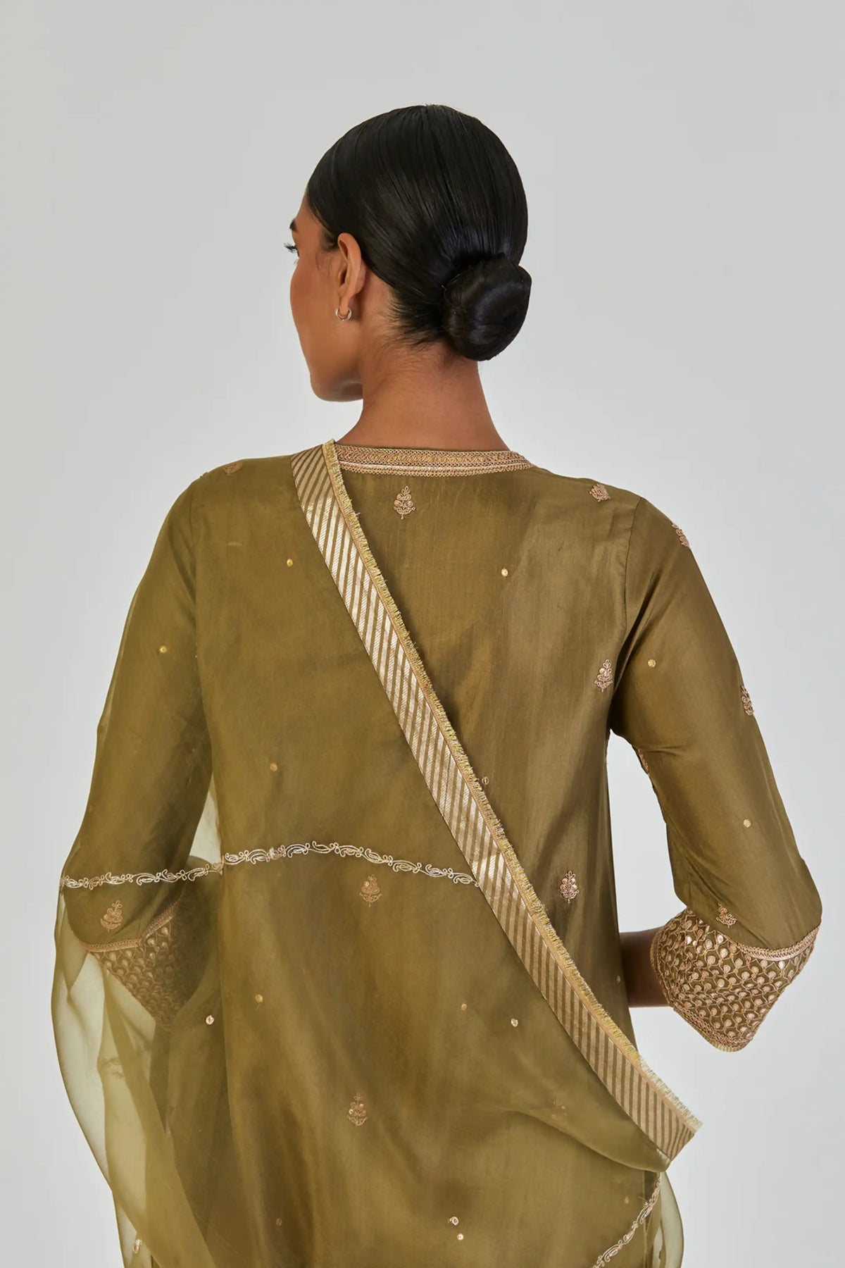 Ila Dupatta