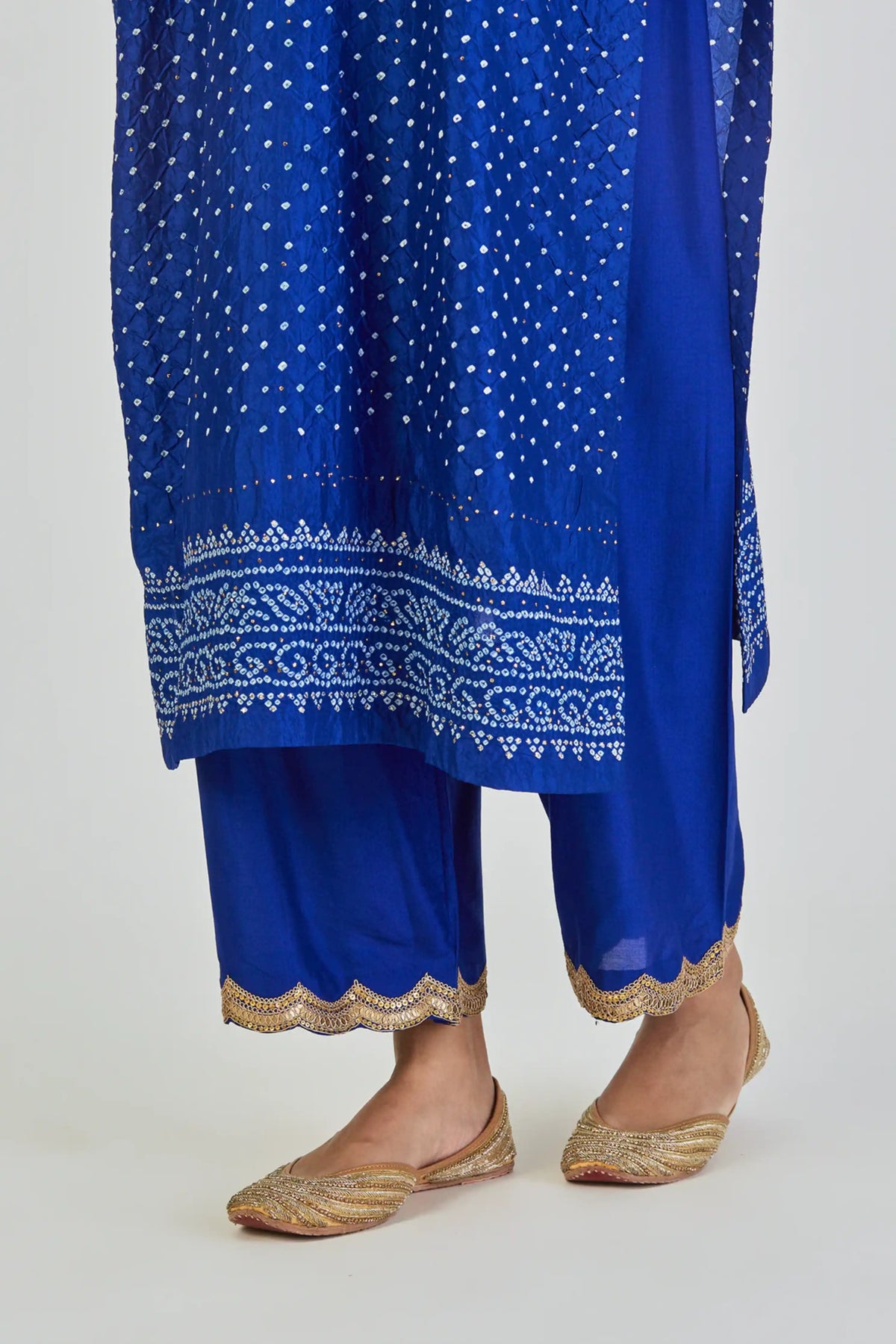 Mihika Kurta And Pant