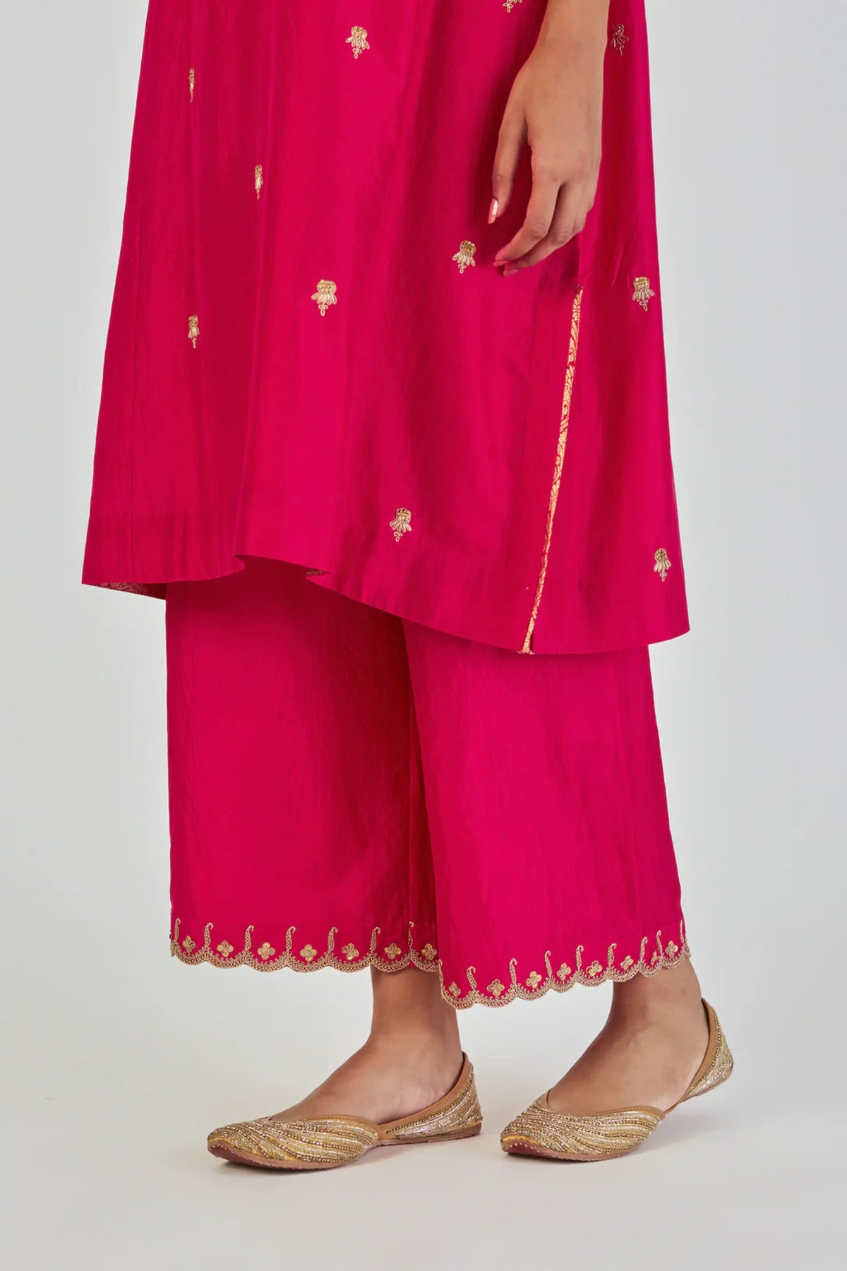 Indrani Kurta And Pant