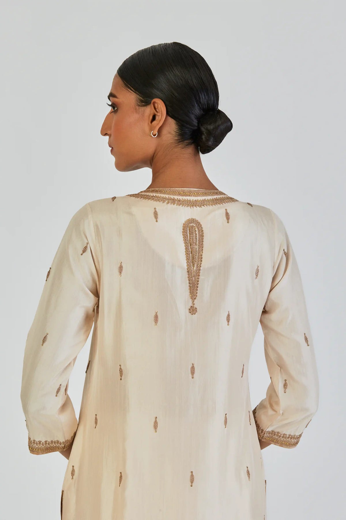 Shrisha Kurta And Pant