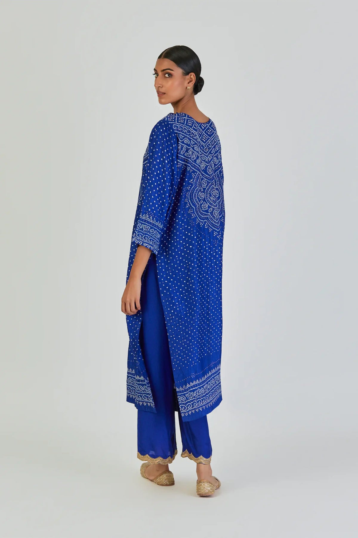 Mihika Kurta And Pant