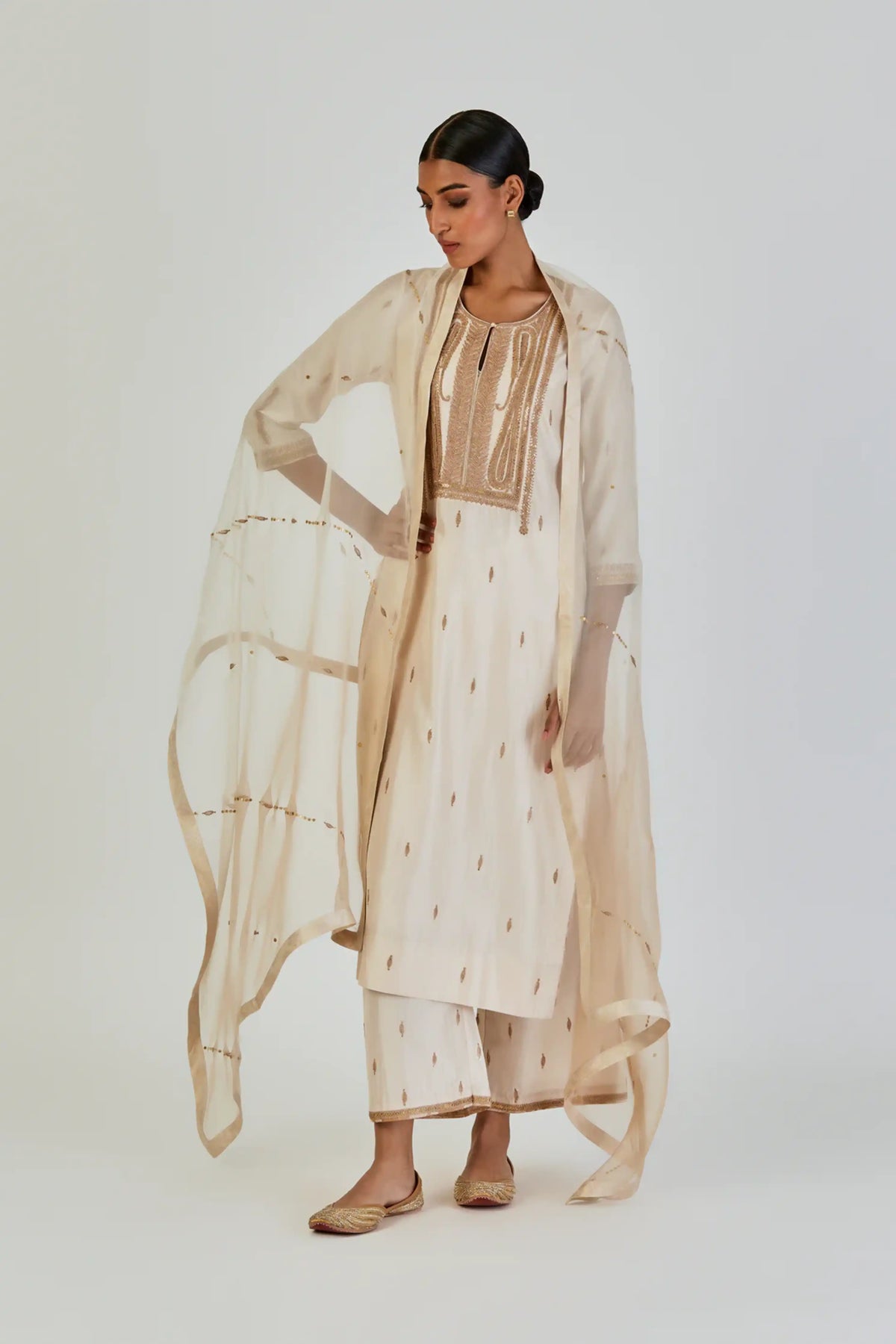 Suhana Dupatta