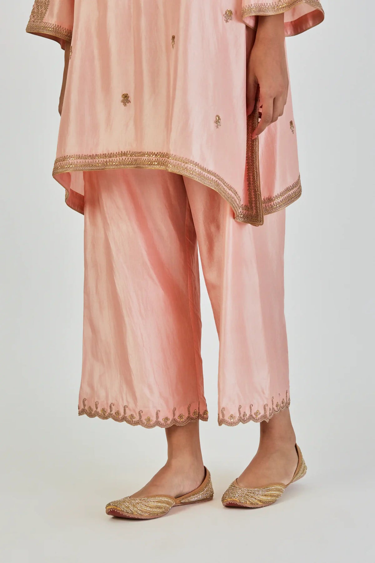 Indrani Kurta And Pant