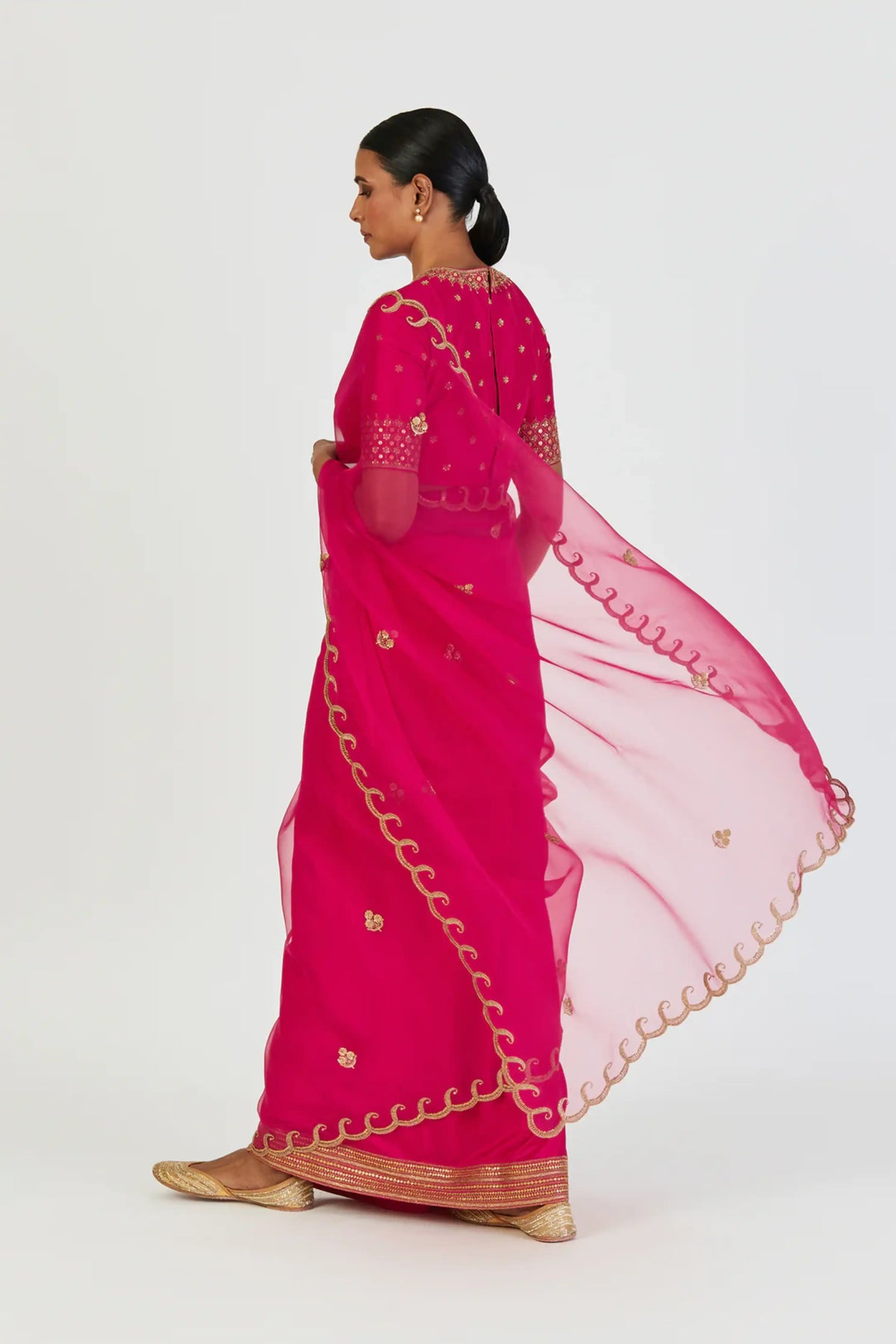 Swaara Saree