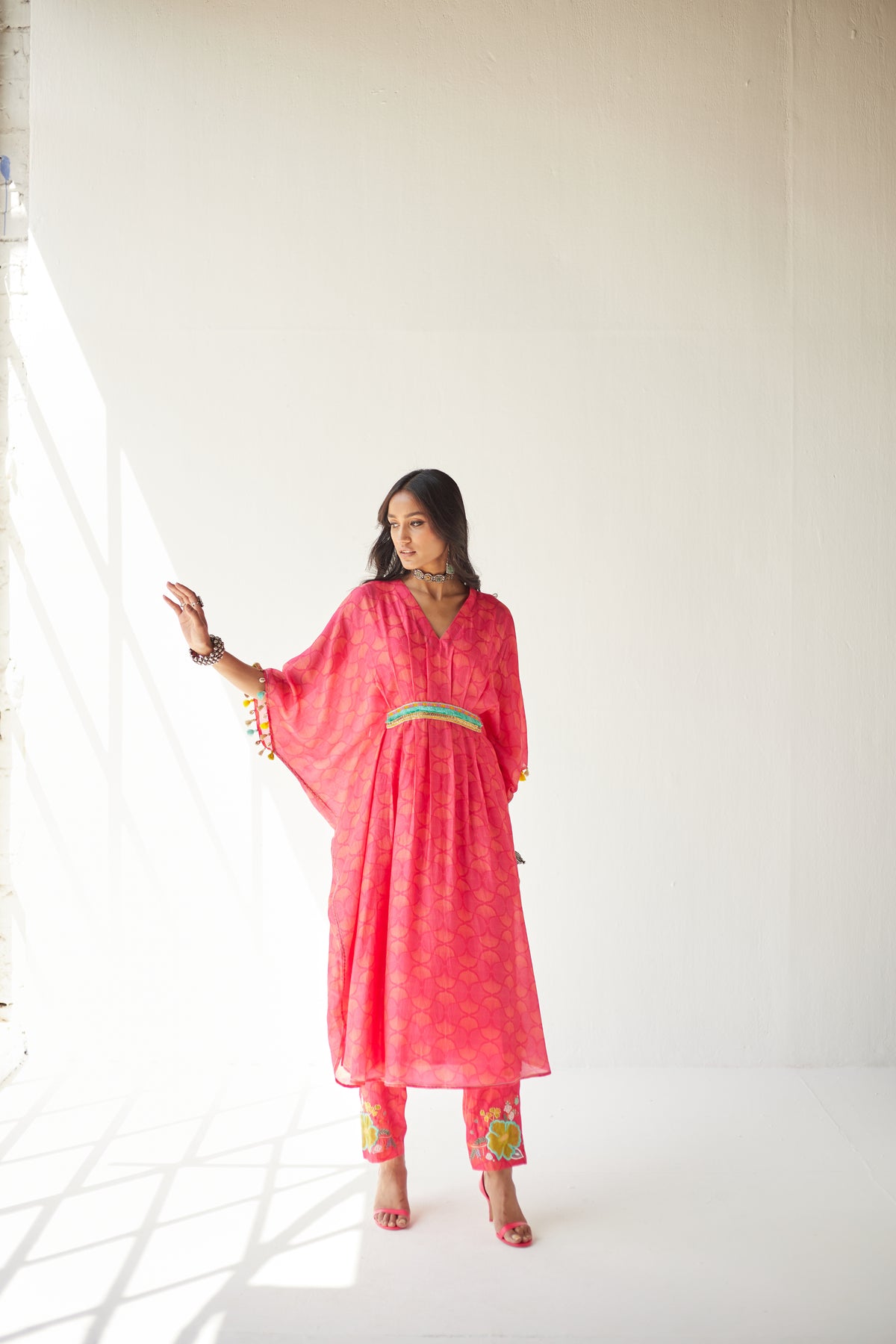 Dupahar Kaftan Set