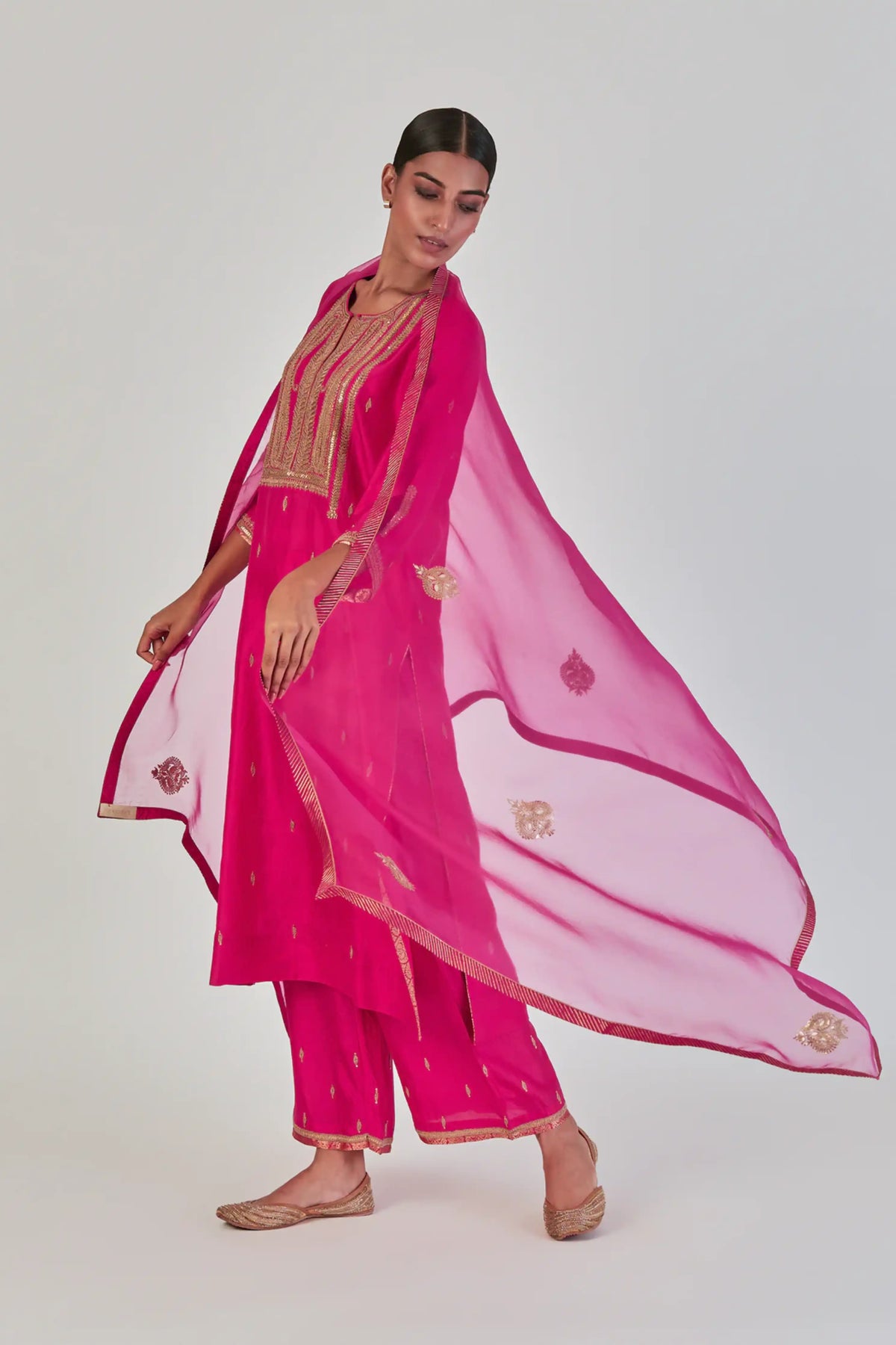 Shivani Dupatta