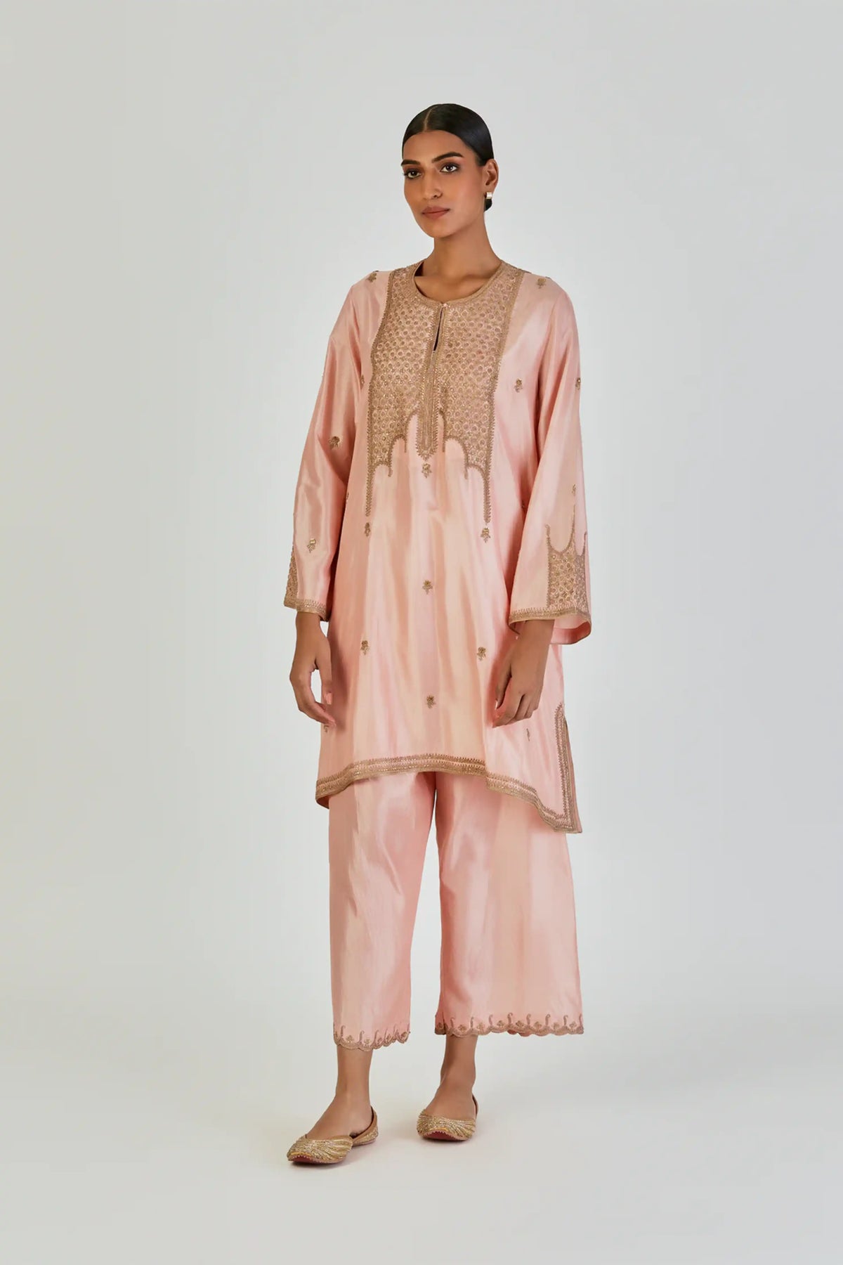 Indrani Kurta And Pant