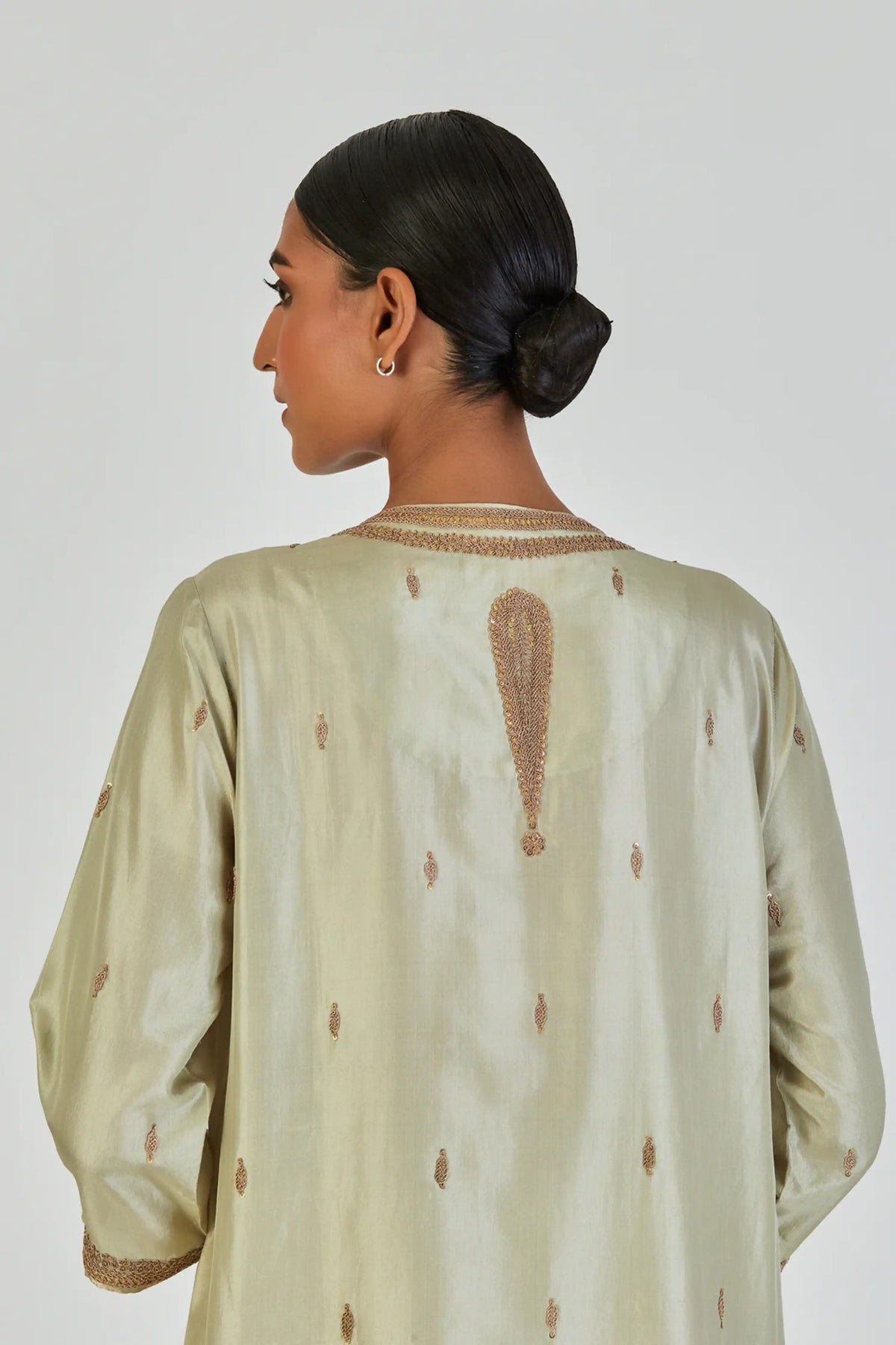 Shrisha Kurta And Pant