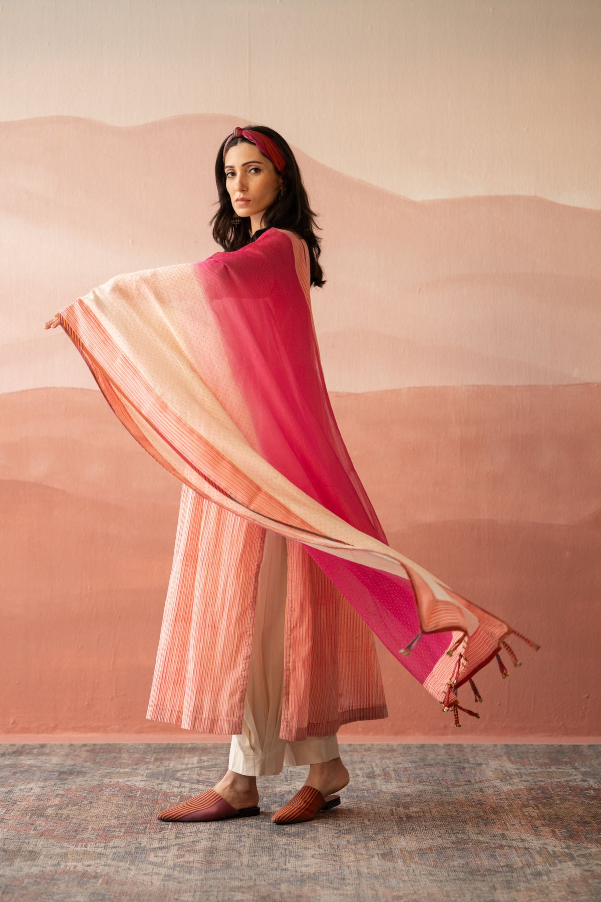 Margrita Dupatta