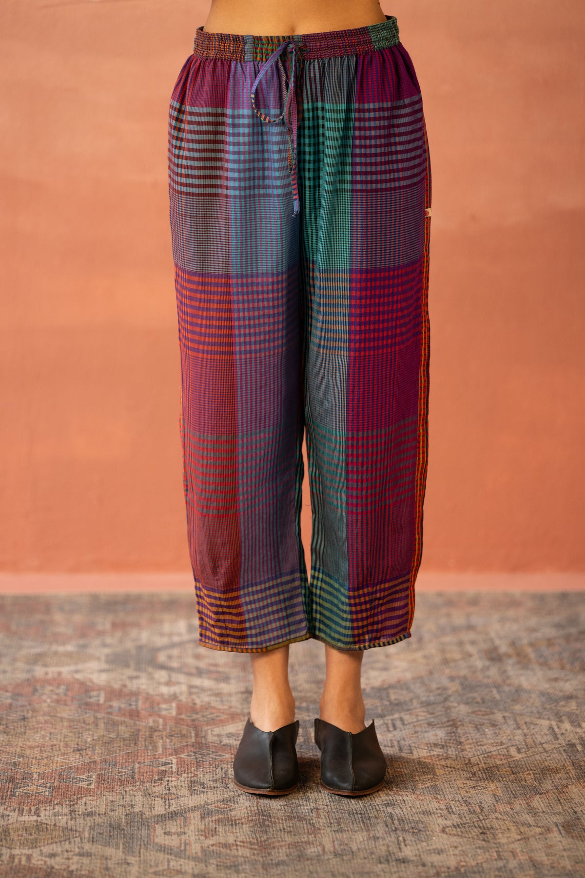 Gamila Pant