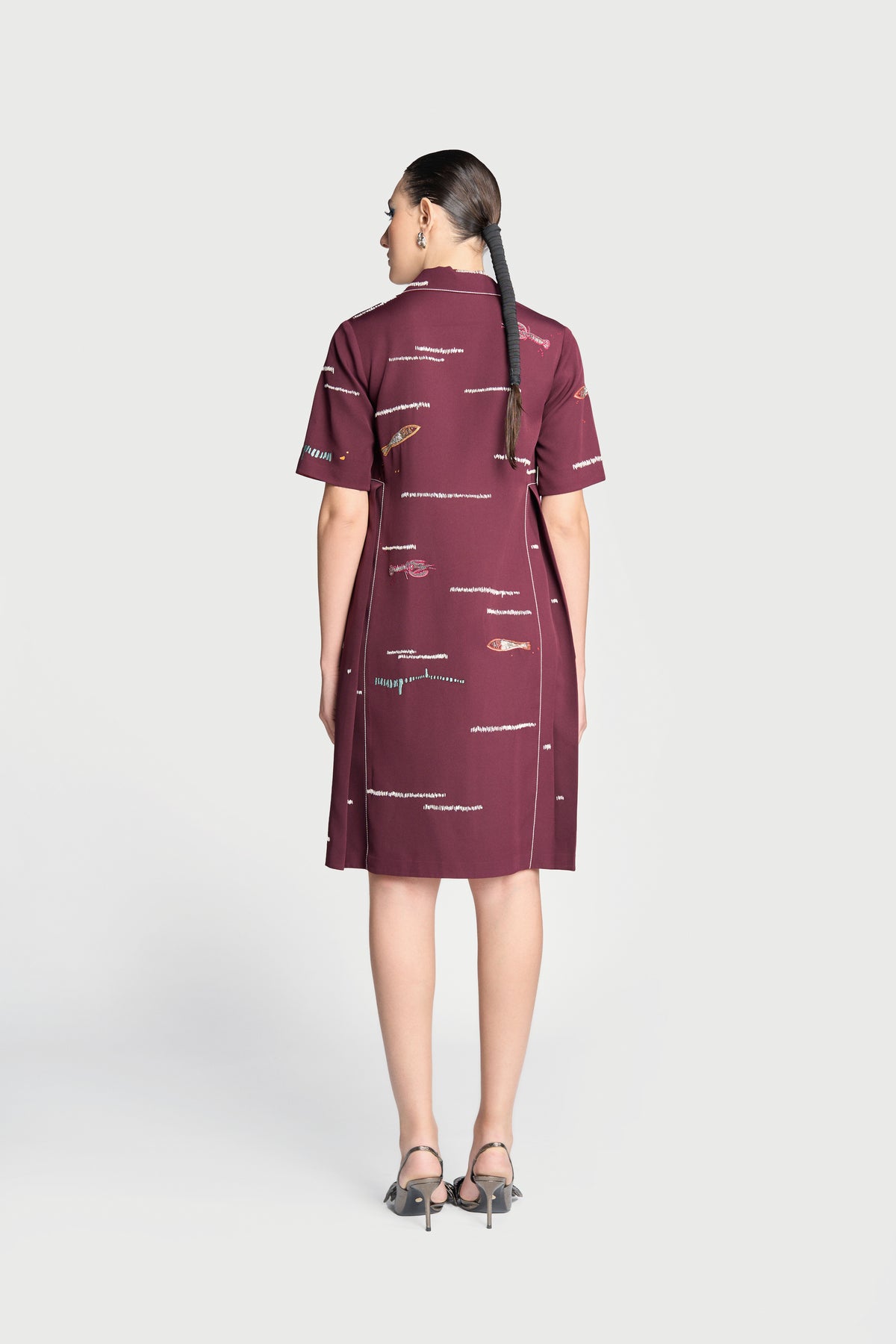 Fish And Prawn Panelled Waist Front Open Dress