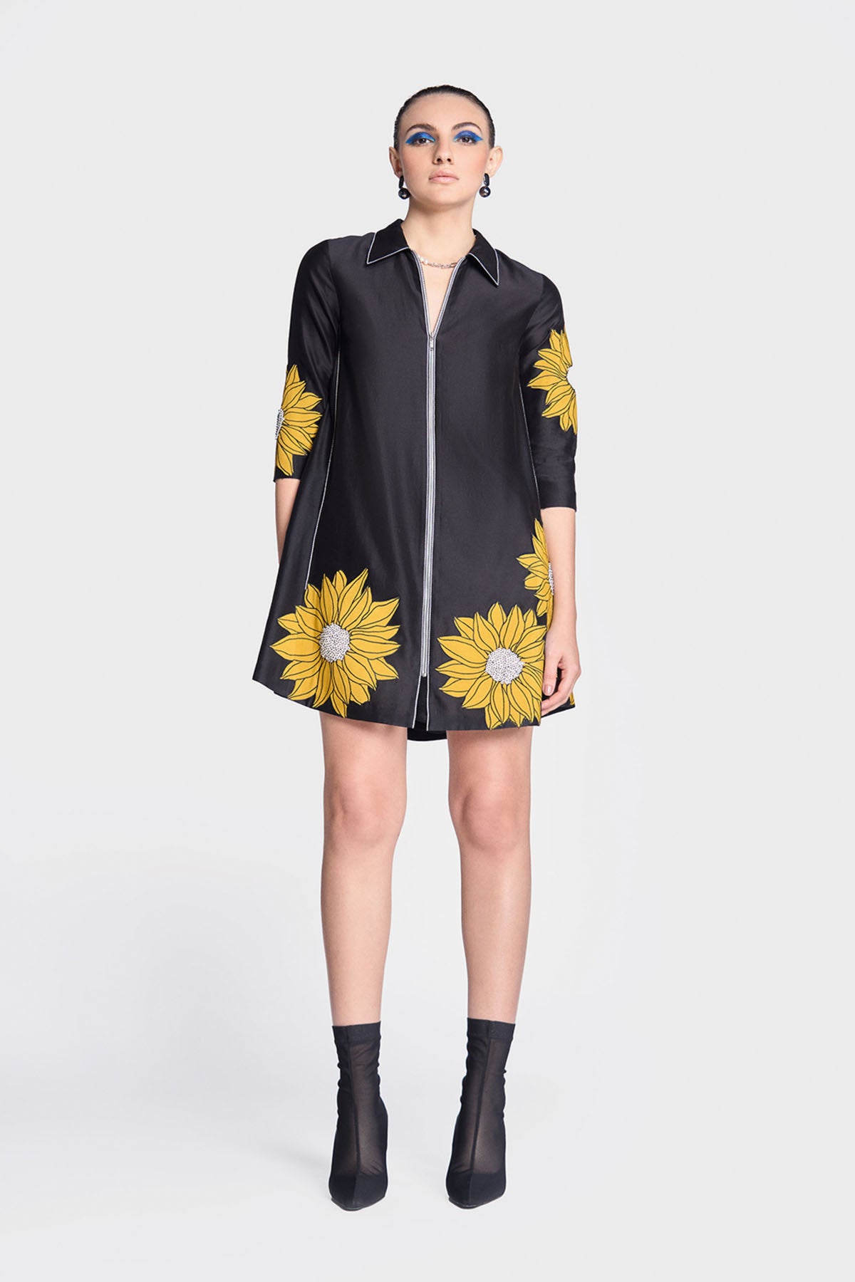 Sunflower Applique Side Triangle Shirt Dress