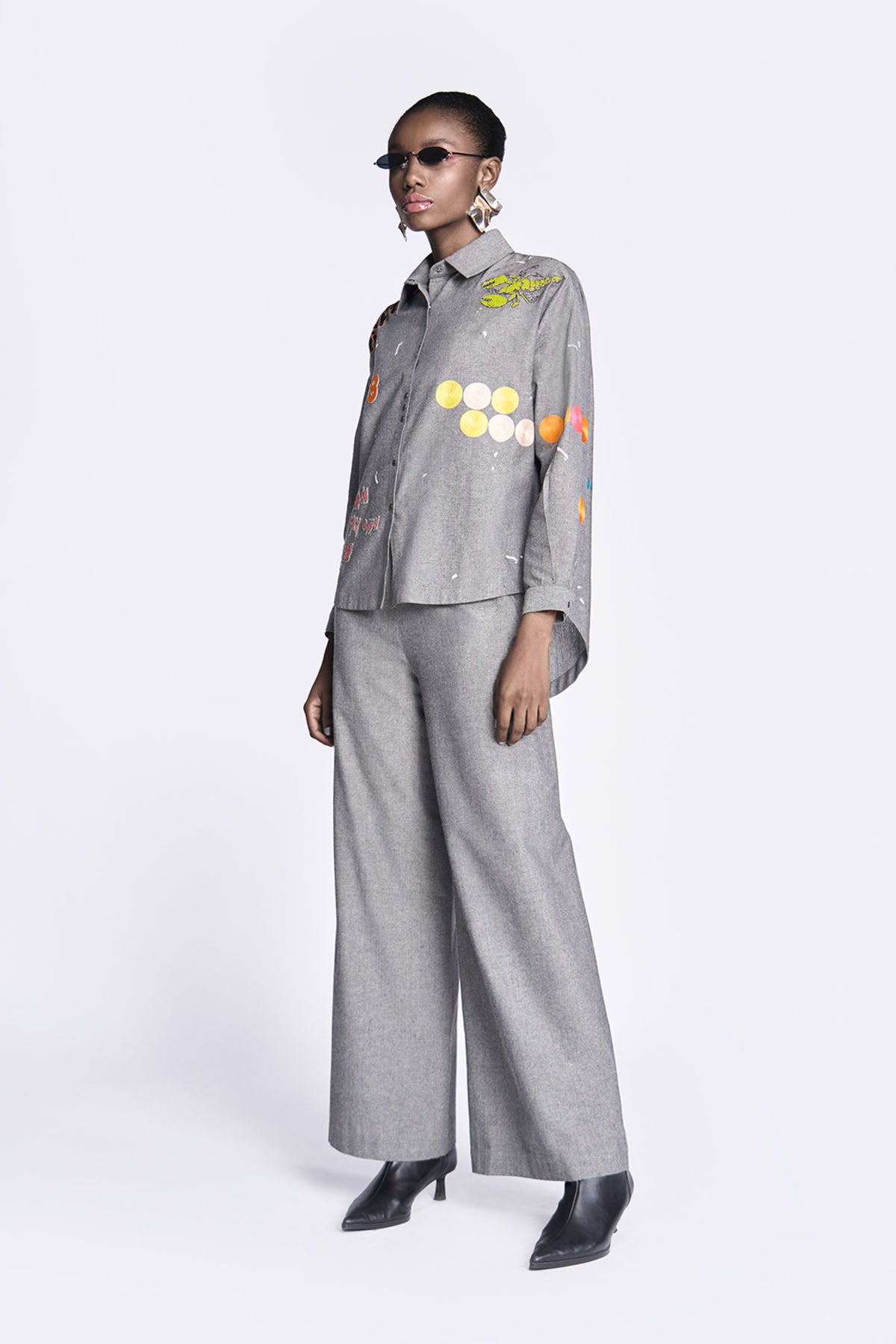 Circles Shoulder Asymmetric Shirt With Pants