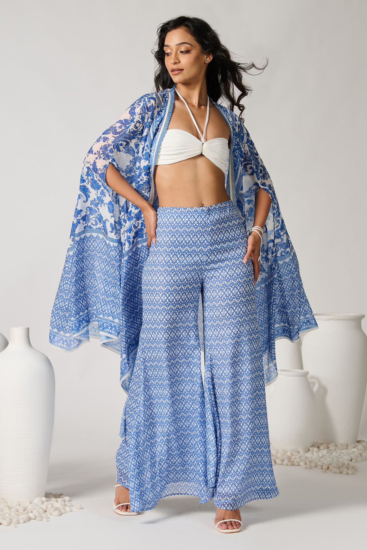 Azulejo Printed Cape