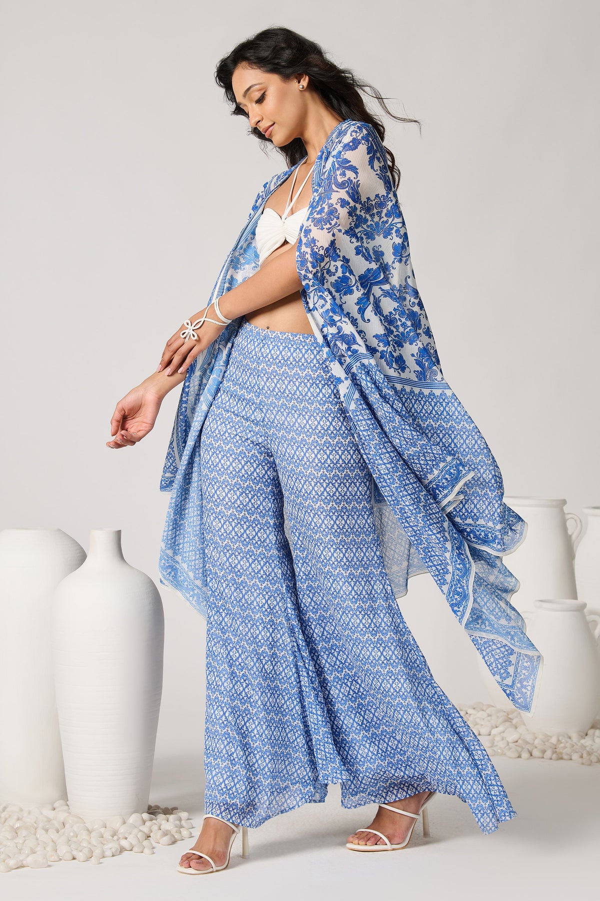 Azulejo Printed Cape