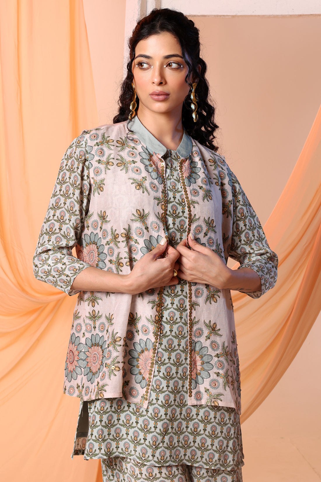 Earaya Printed Kurta Set