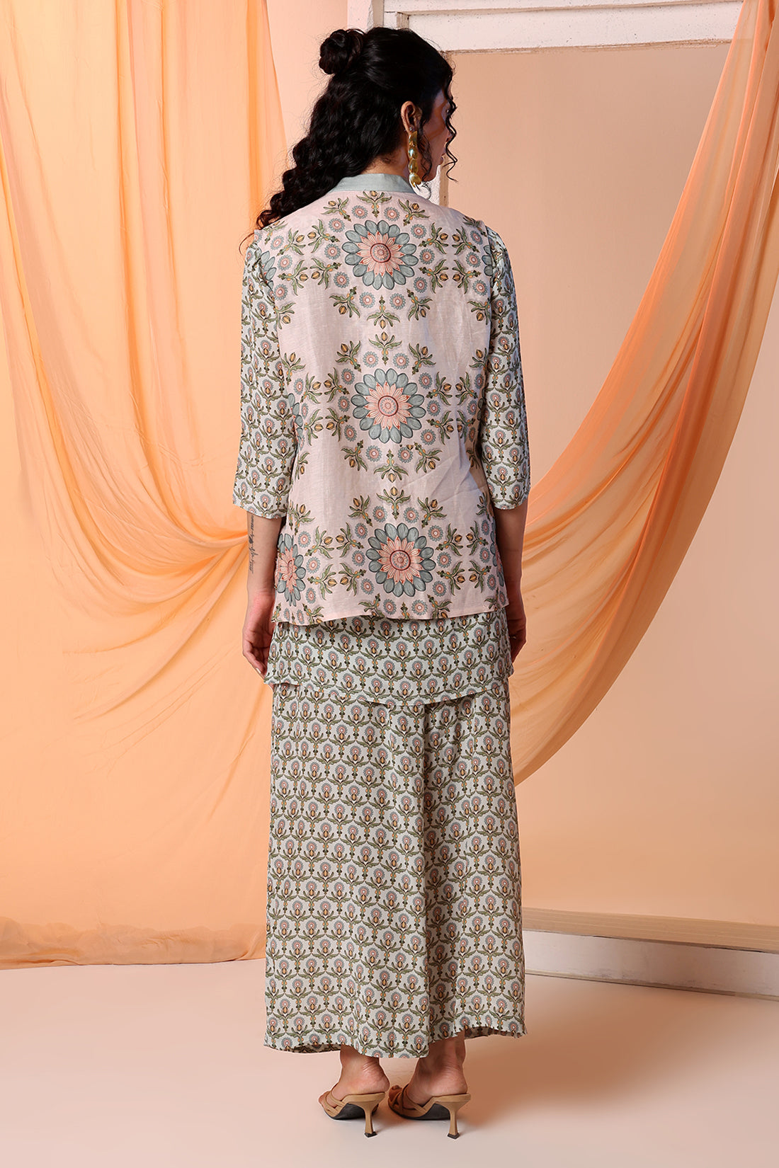 Earaya Printed Kurta Set