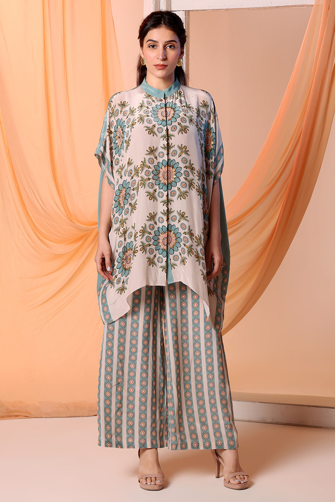 Eraya Embellished Kaftan Set