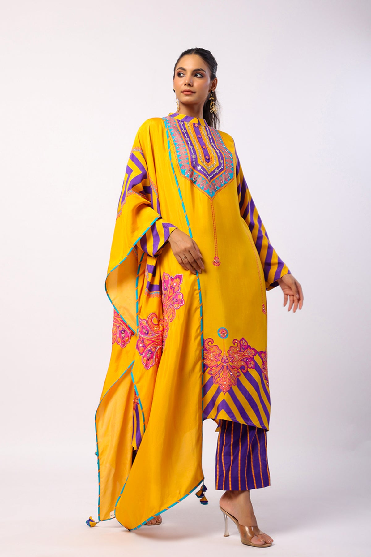 Moli Kurta Set