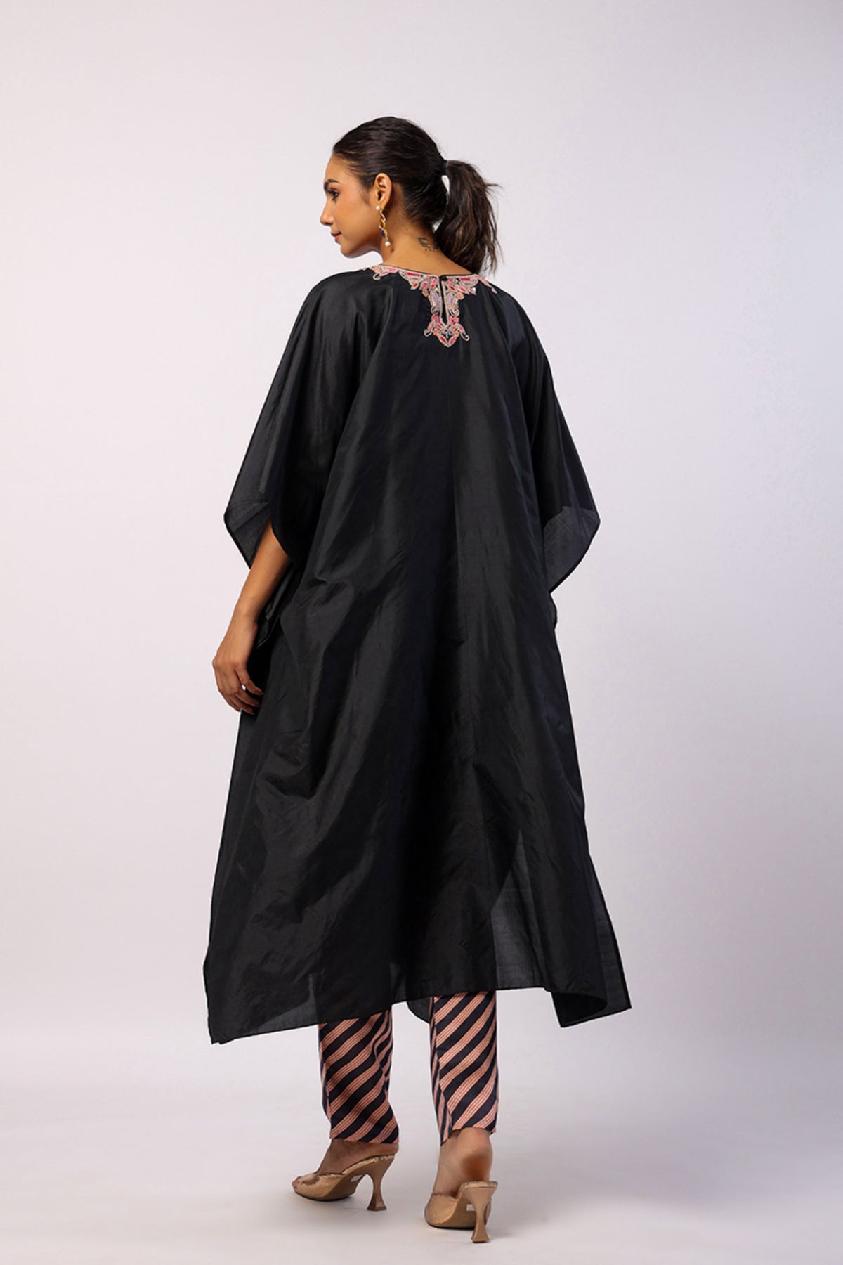 Resham Black Kaftan Set