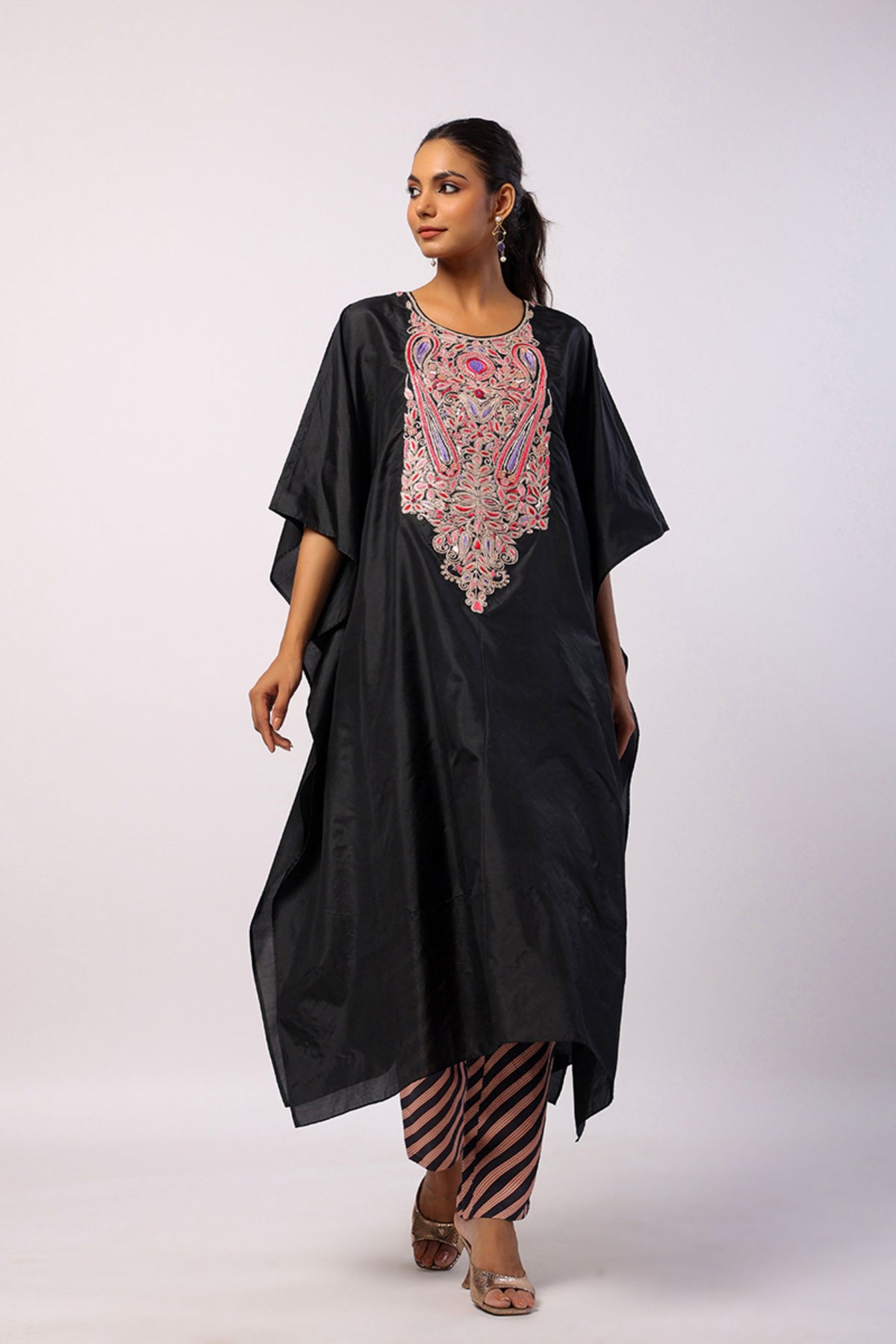 Resham Black Kaftan Set