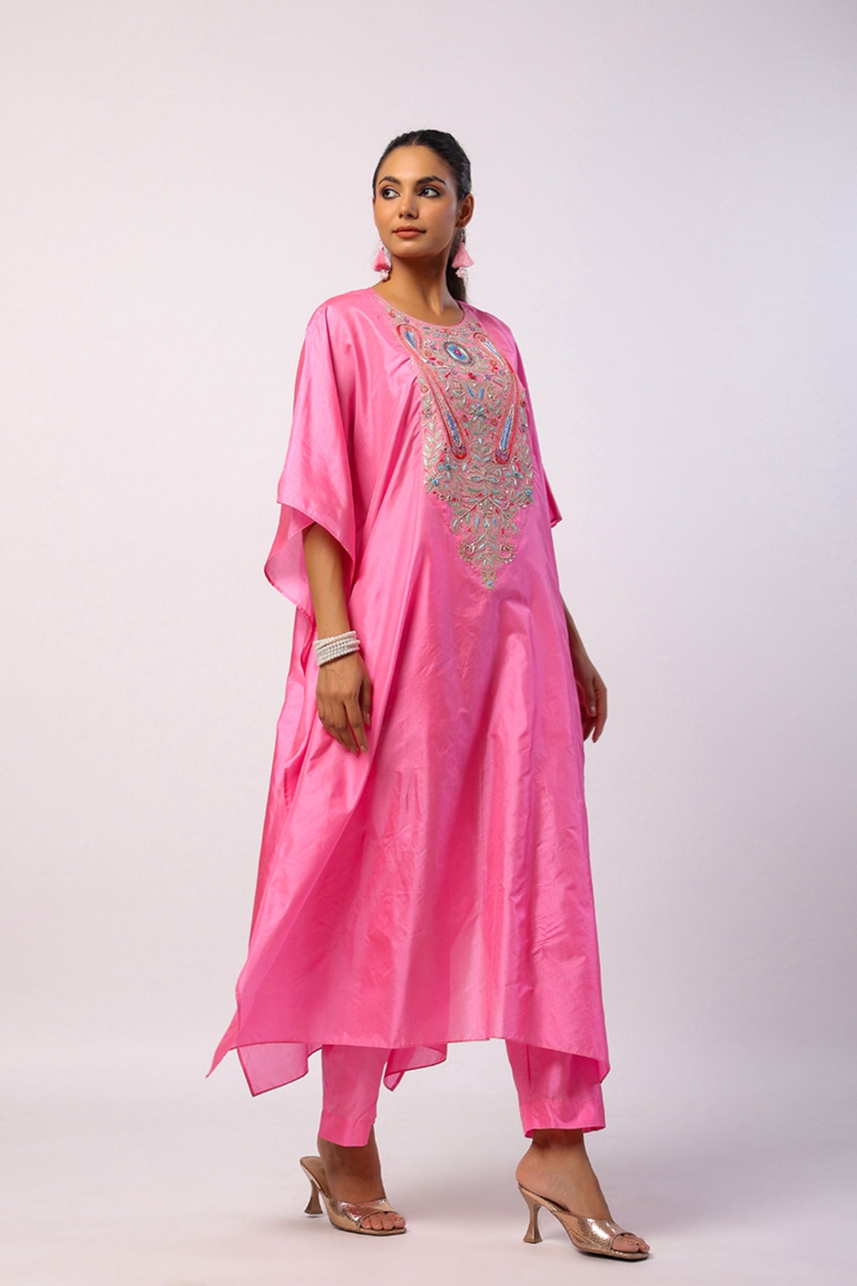 Resham Pink Kaftan Set