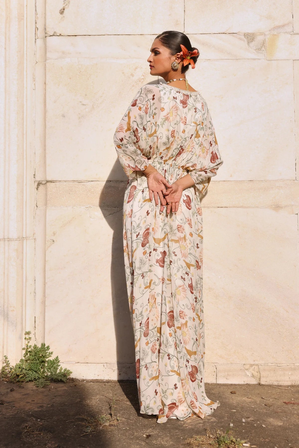 Aarvi Printed Kaftan in Ivory