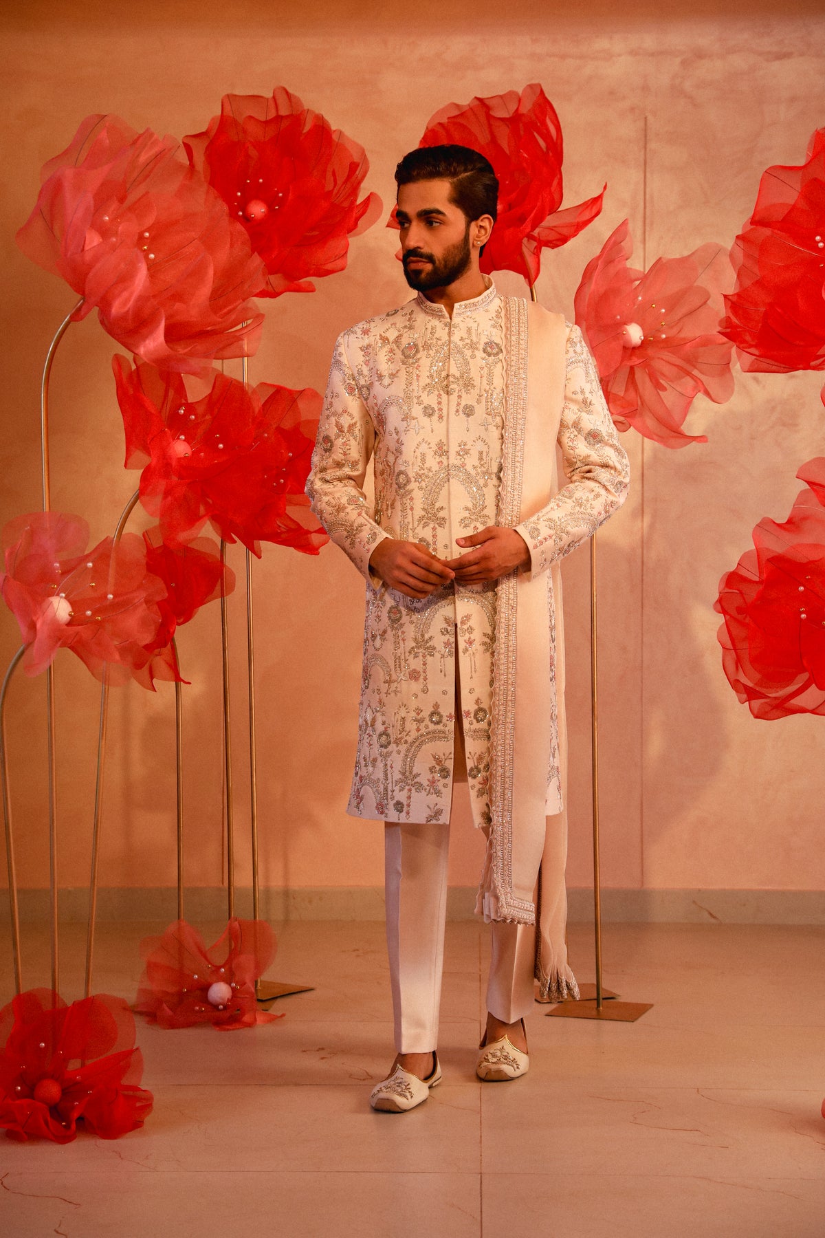 Calming ivory embroided sherwani