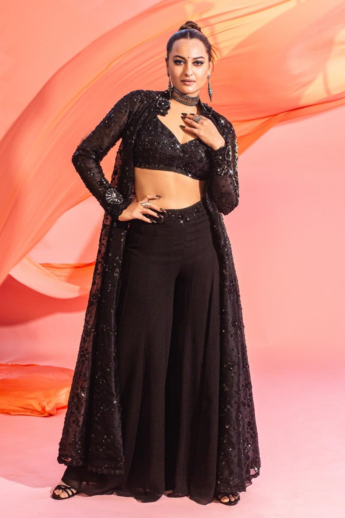 Sonakshi Sinha in Nachiket Barve