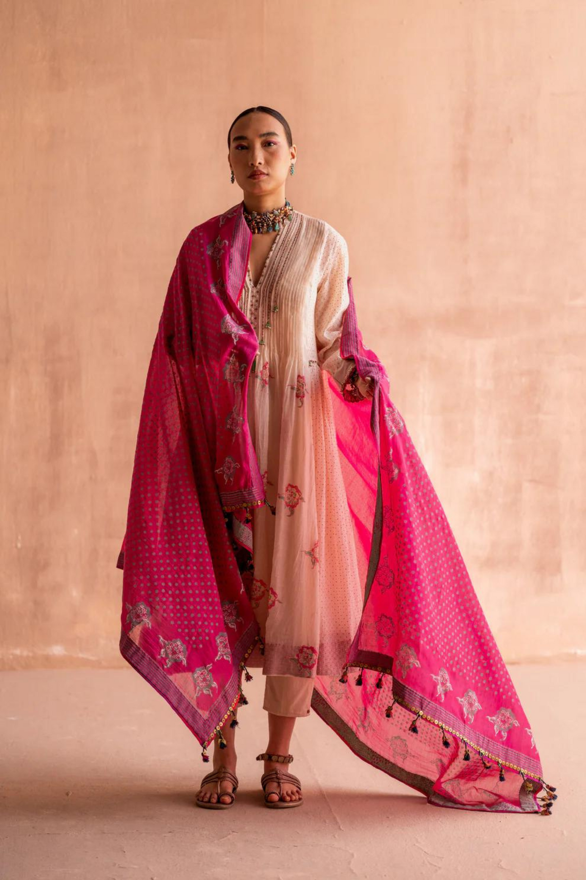 Sakshi Dupatta