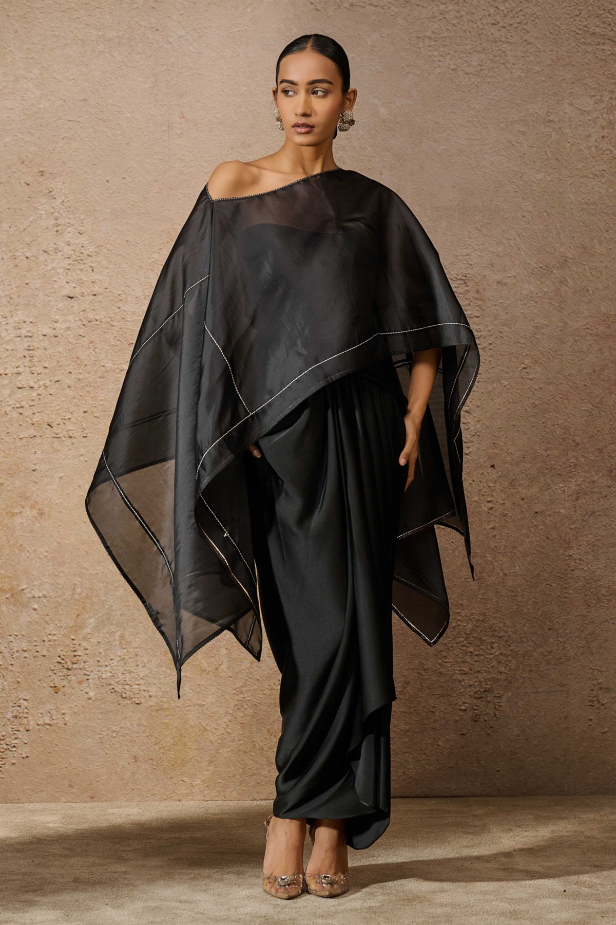 Kaftan Style Black Cape Set