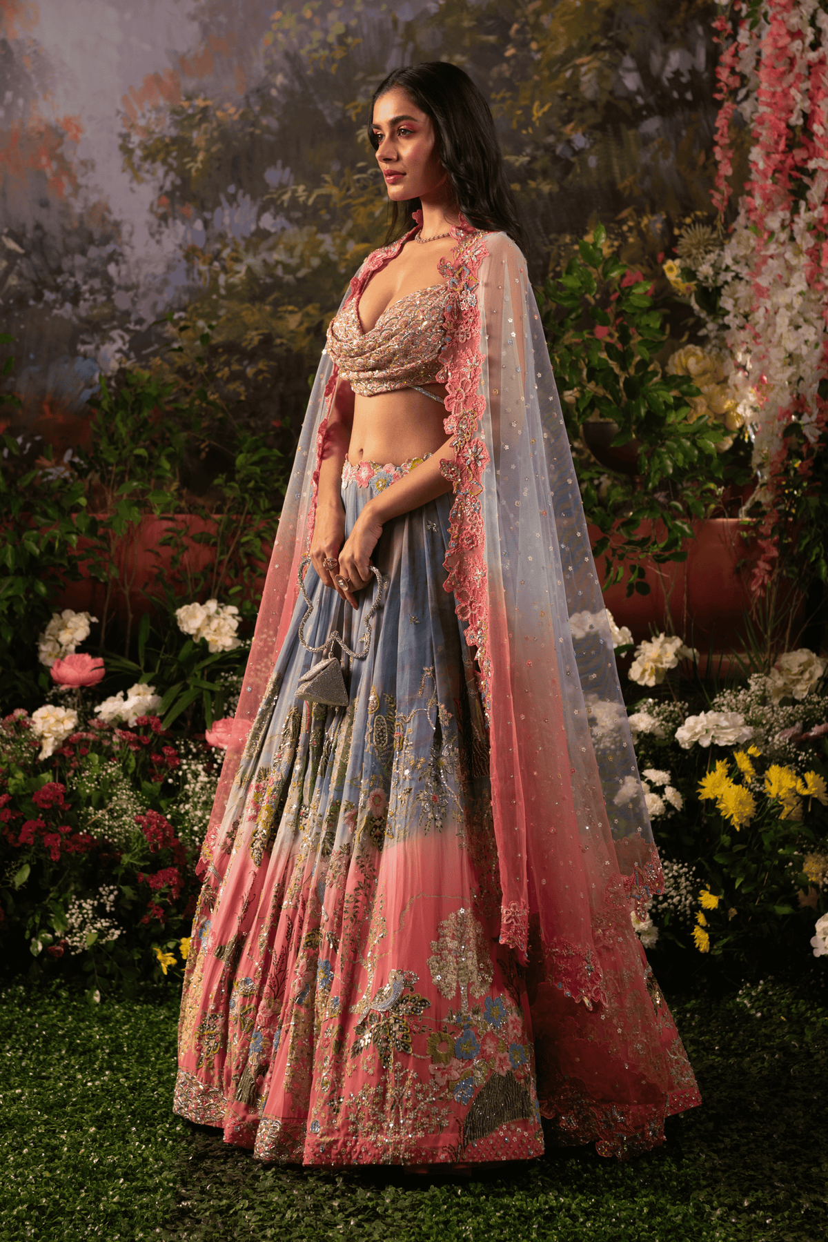 Iris Lehenga