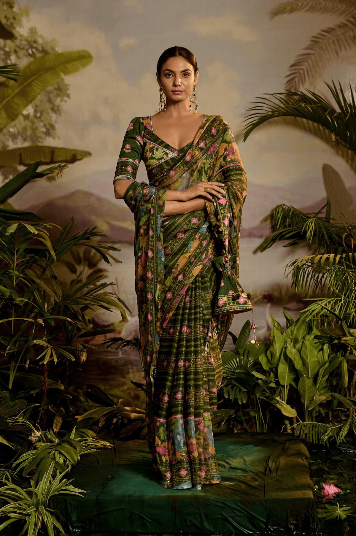 Falguni Saree