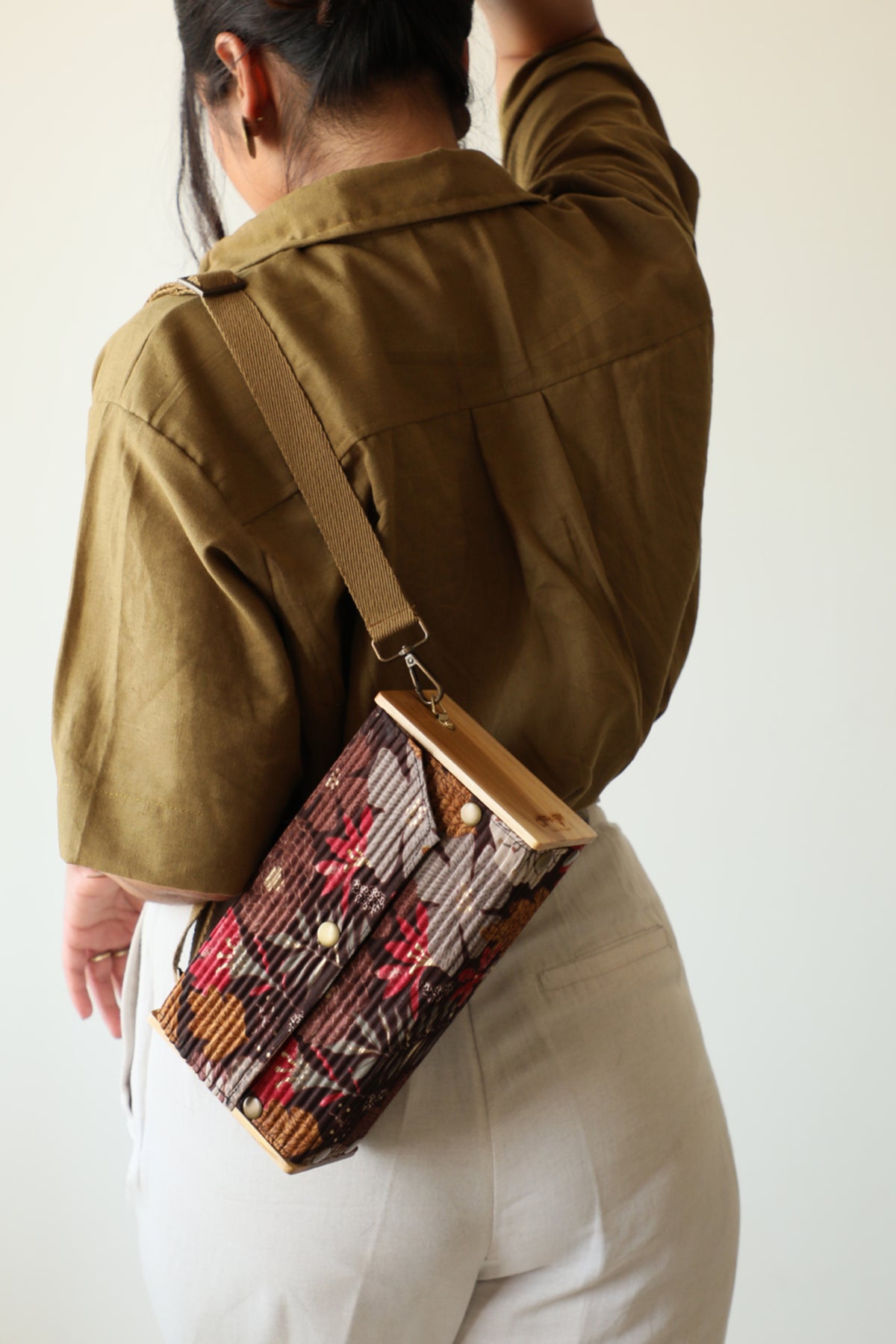 Botanical &amp; Cadet Box Clutch - Changeable Sleeve