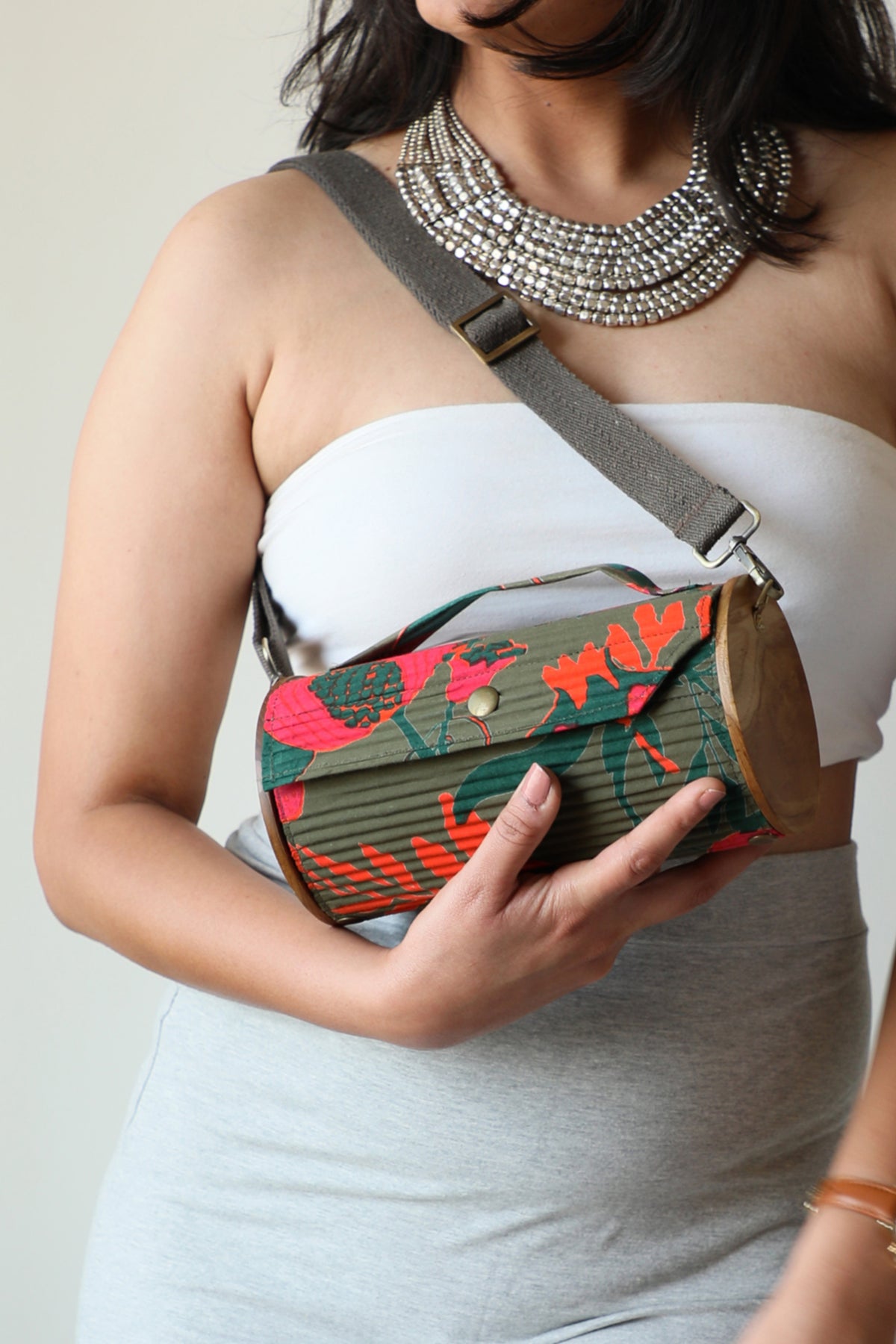 Garden Gala &amp; Saffron Sun Round Clutch - Changeable Sleeve