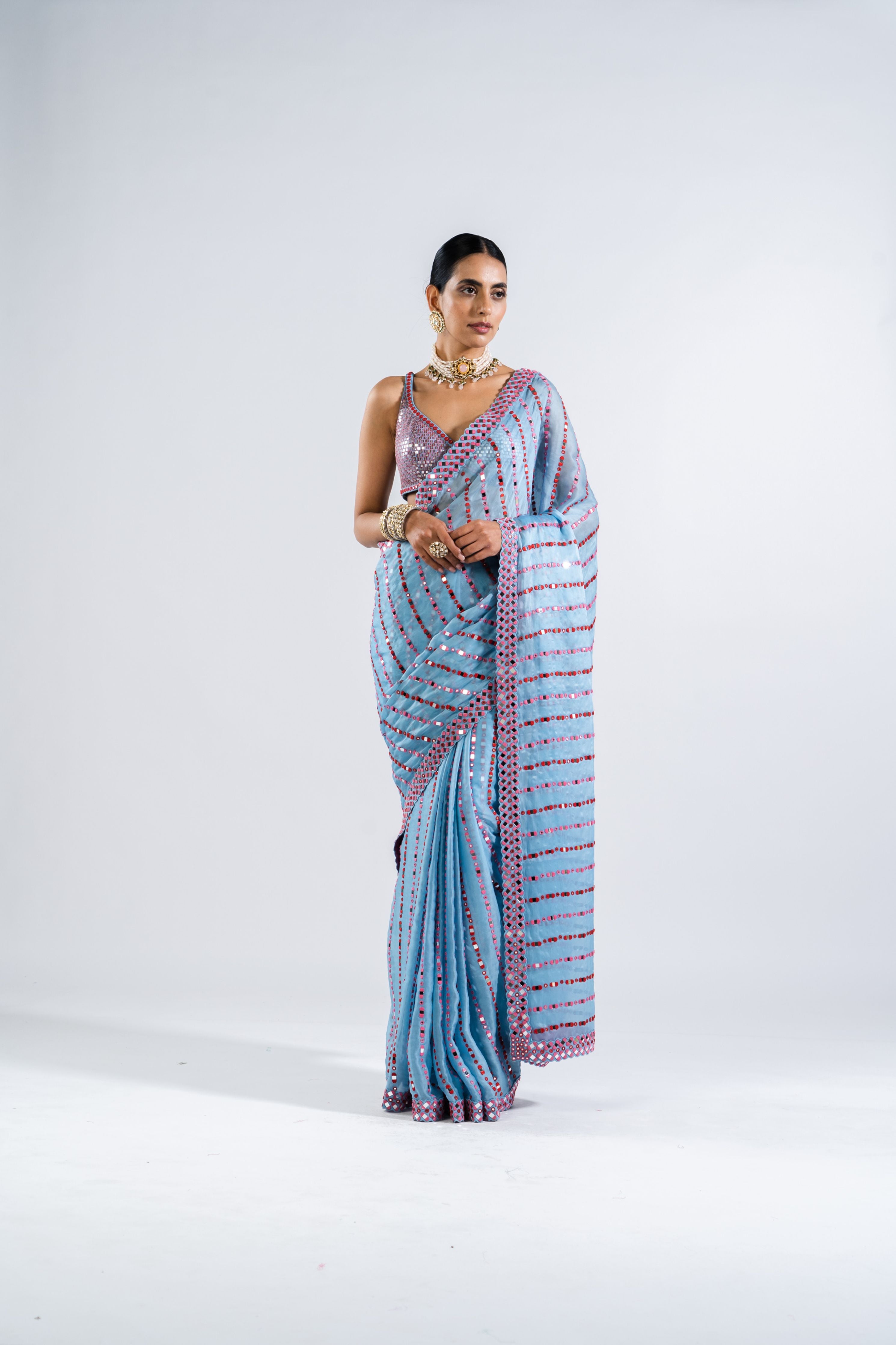 White Designer Dhakai Jamdani Sarees Get Extra 10% Discount on All Pre –  Dailybuyys