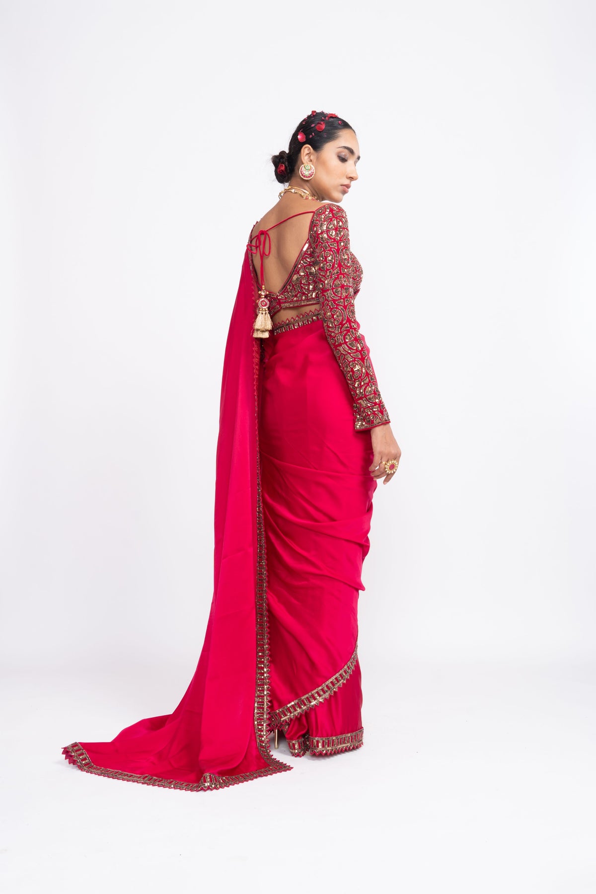 Red sarin saree set