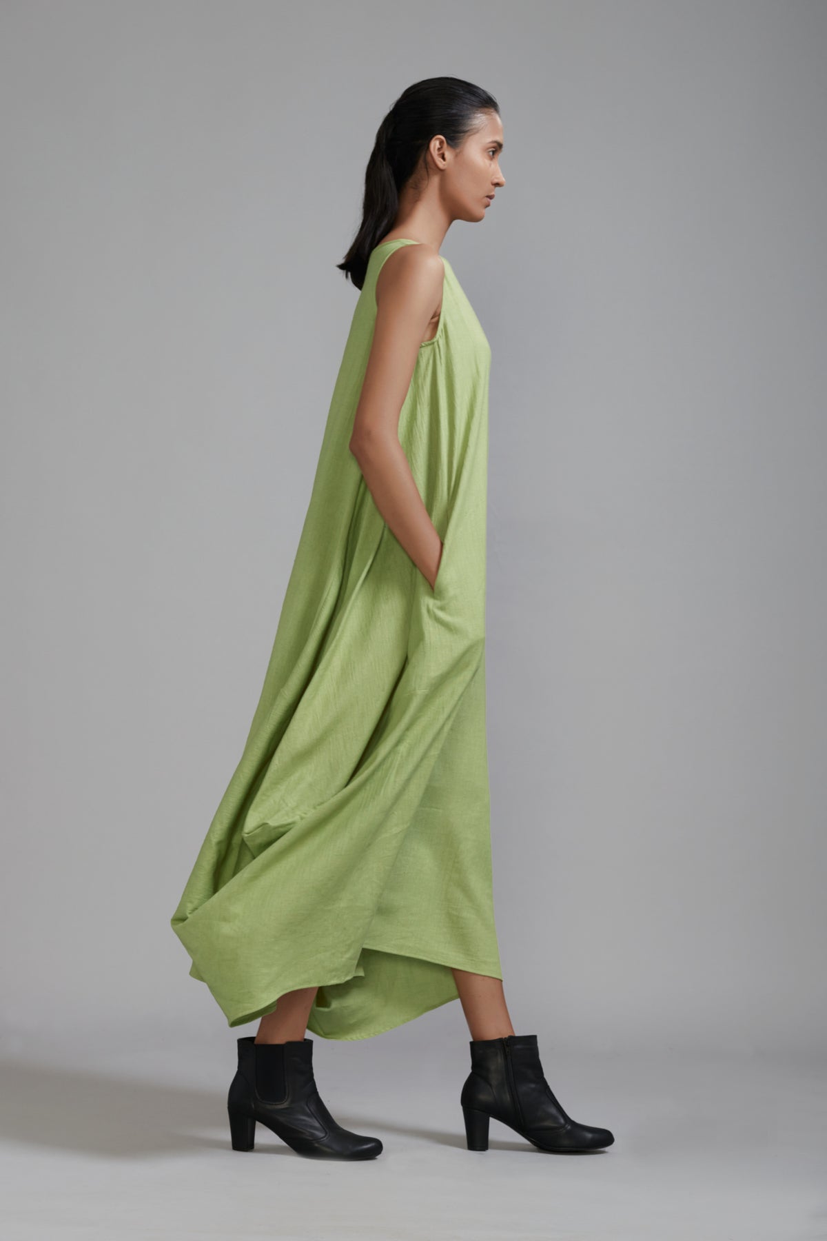 Vari Aakaar Green Dress