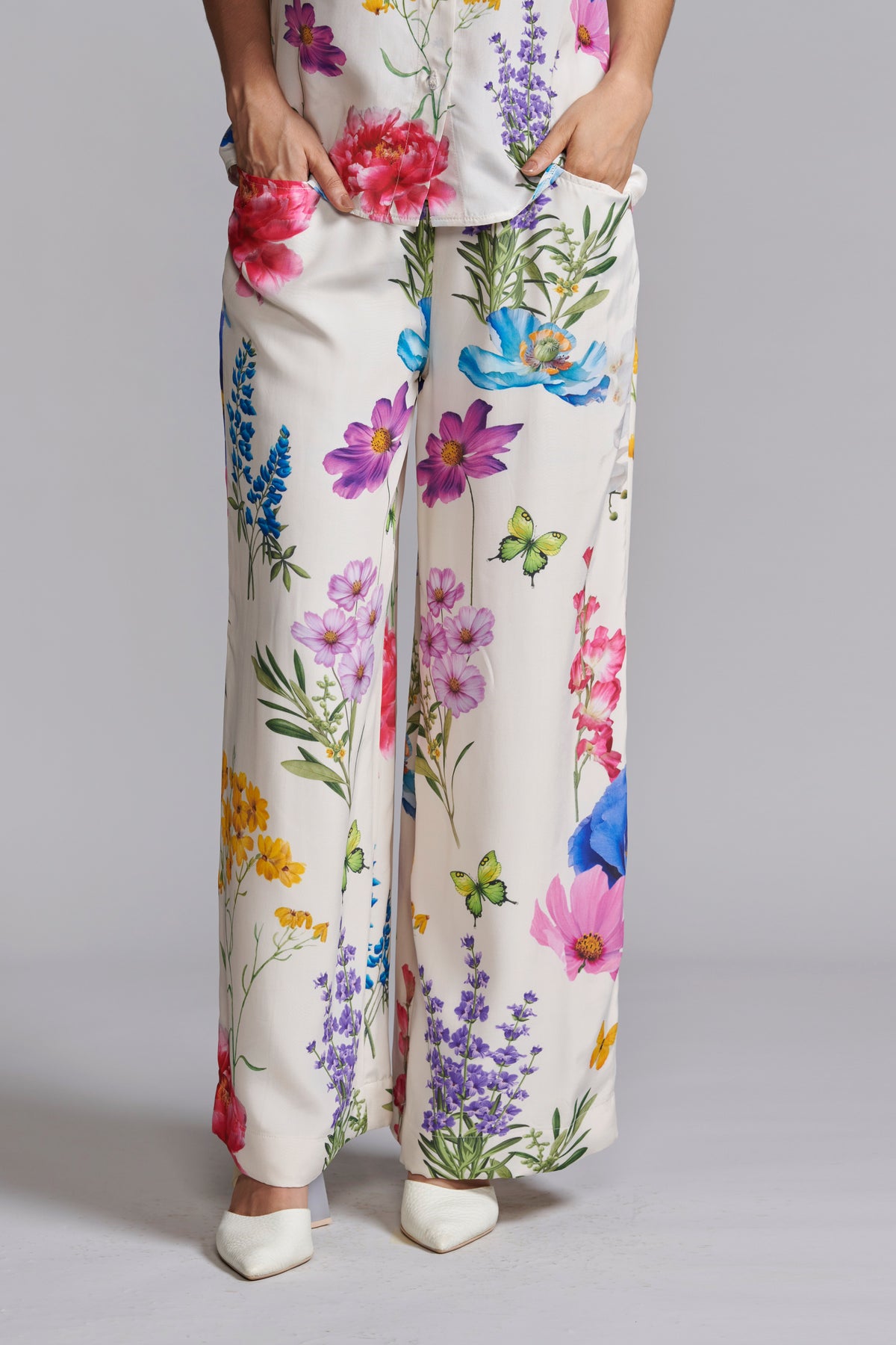 Floral Wide-legged Pant