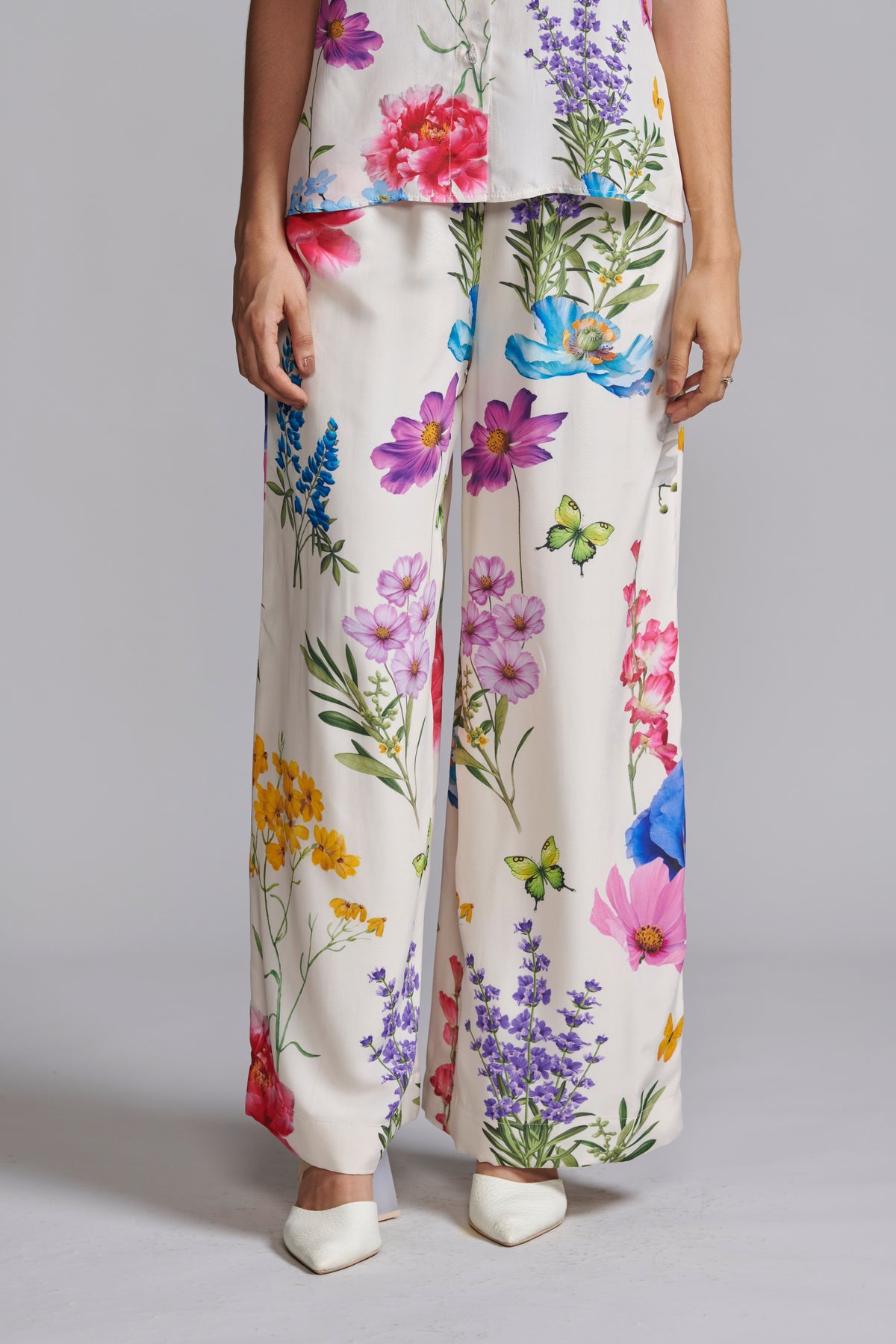 Sleeveless Floral Pant Set