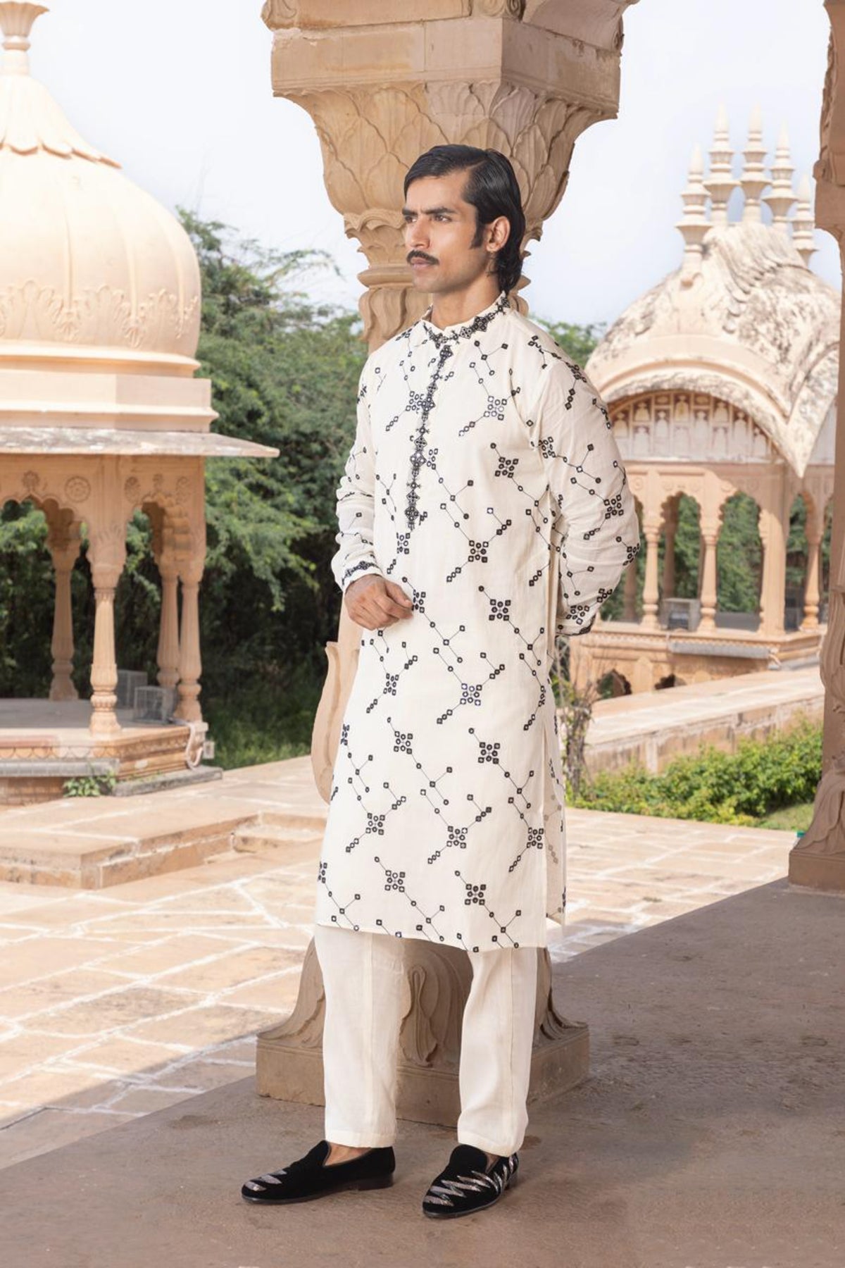 Embroidered Bk Kurta Set