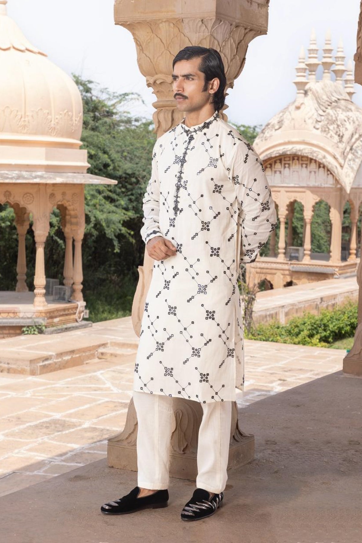 Embroidered Bk Kurta Set