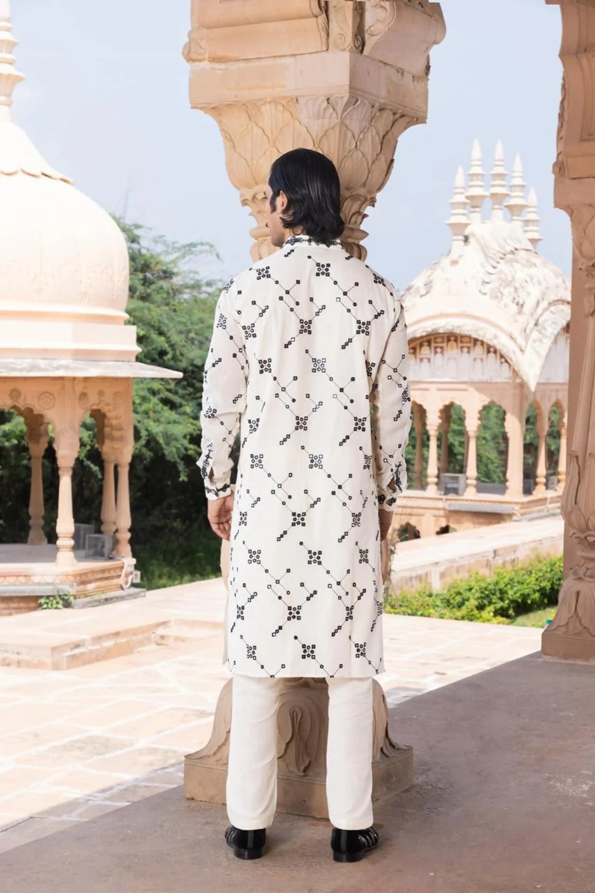 Embroidered Bk Kurta Set