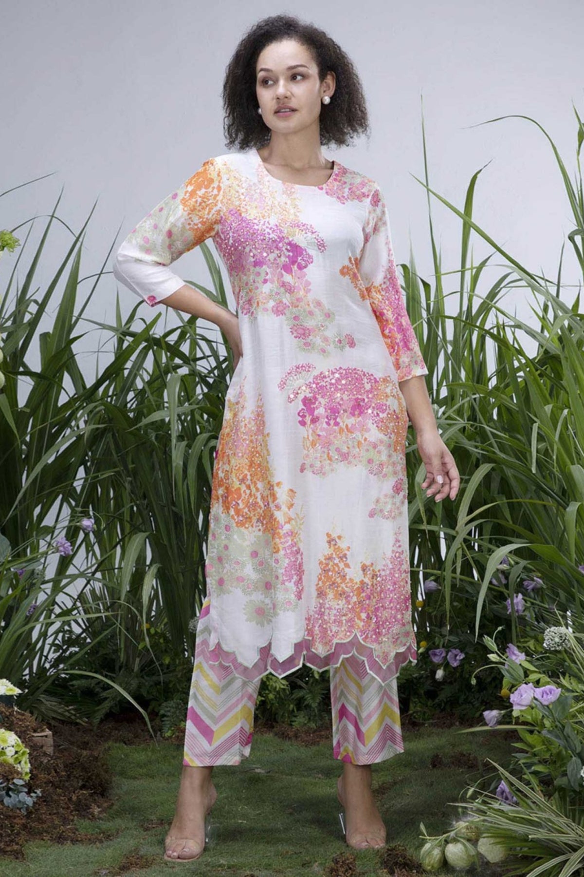 White Wildflower Organza Hemline Kurta Set