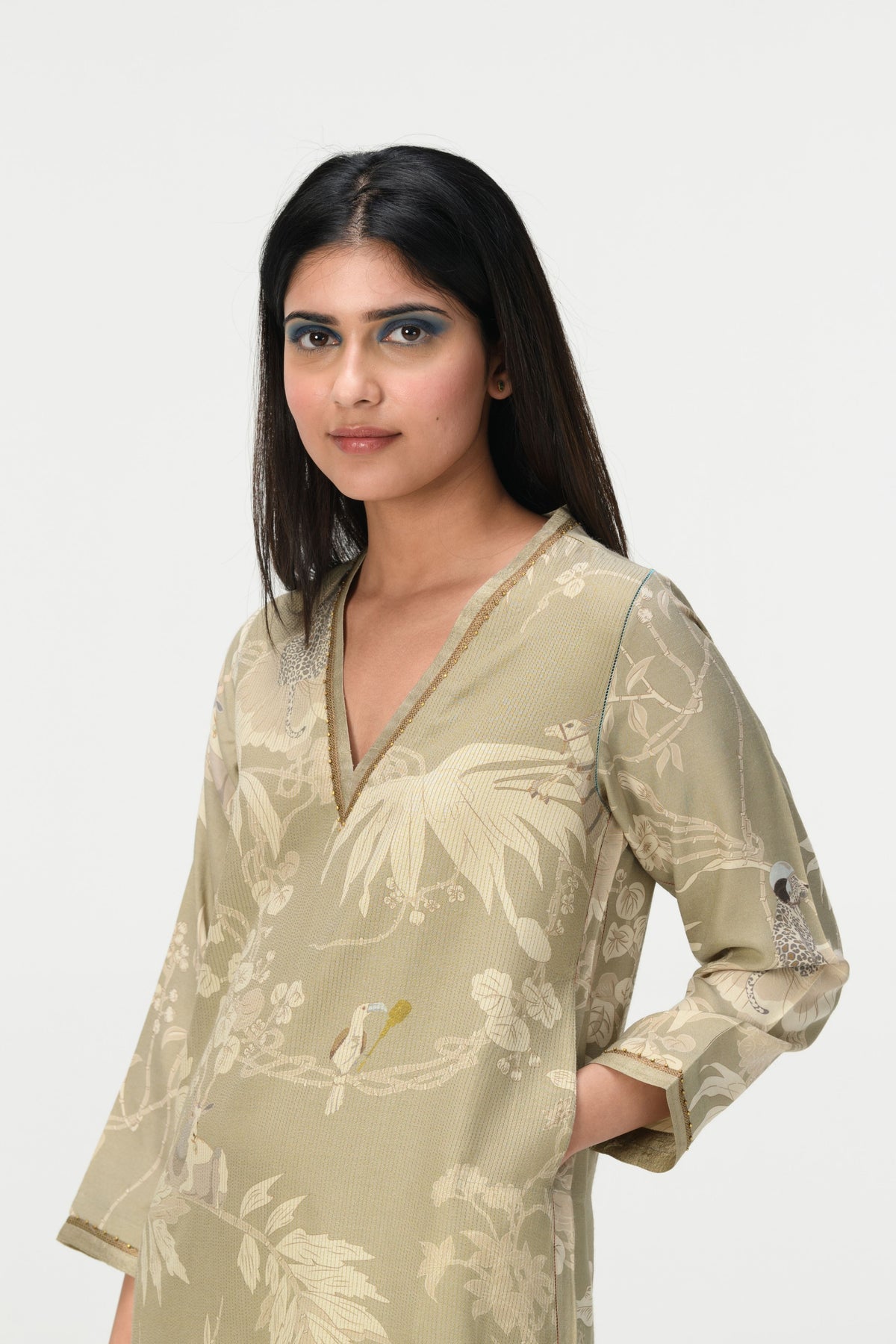 Springforest Oyester Grey Roshan V Kneck Kurta